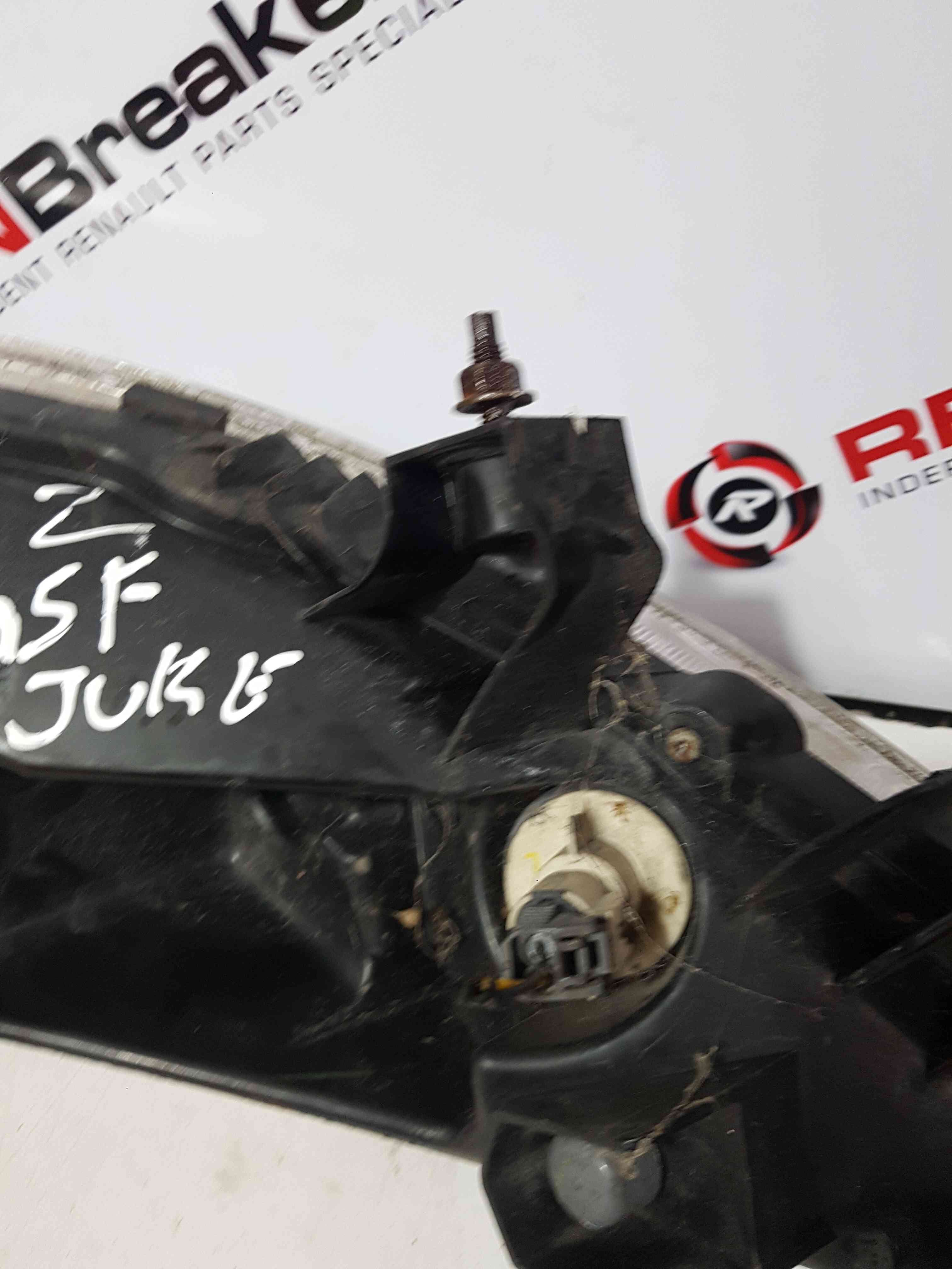 Thumb 4 Nissan Juke MK1 2010-2014 Drivers OSF Headlight