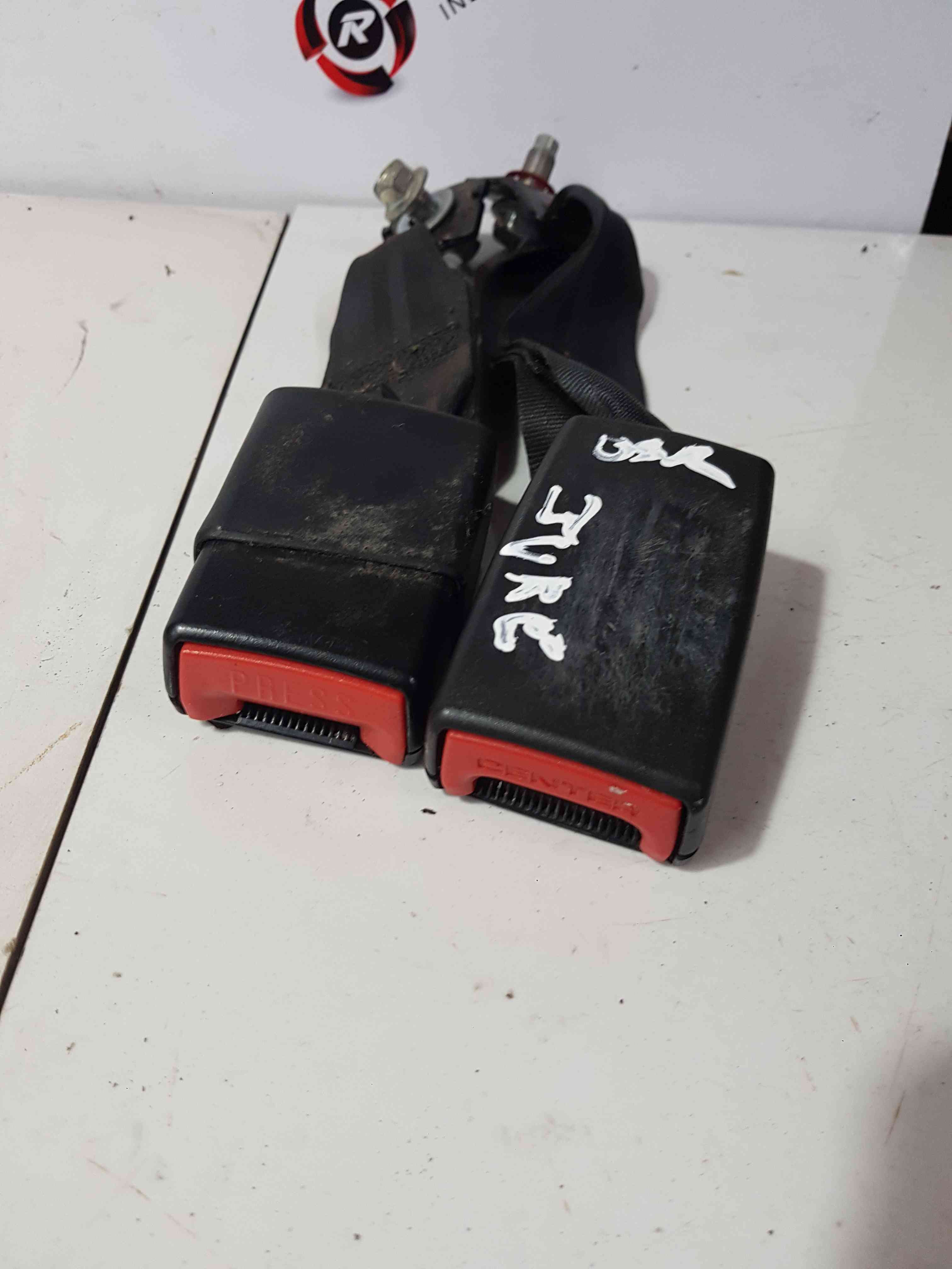 Thumb 2 Nissan Juke MK1 2010-2014 Drivers OSR Middle Seat Belt Buckle Anchor Clip