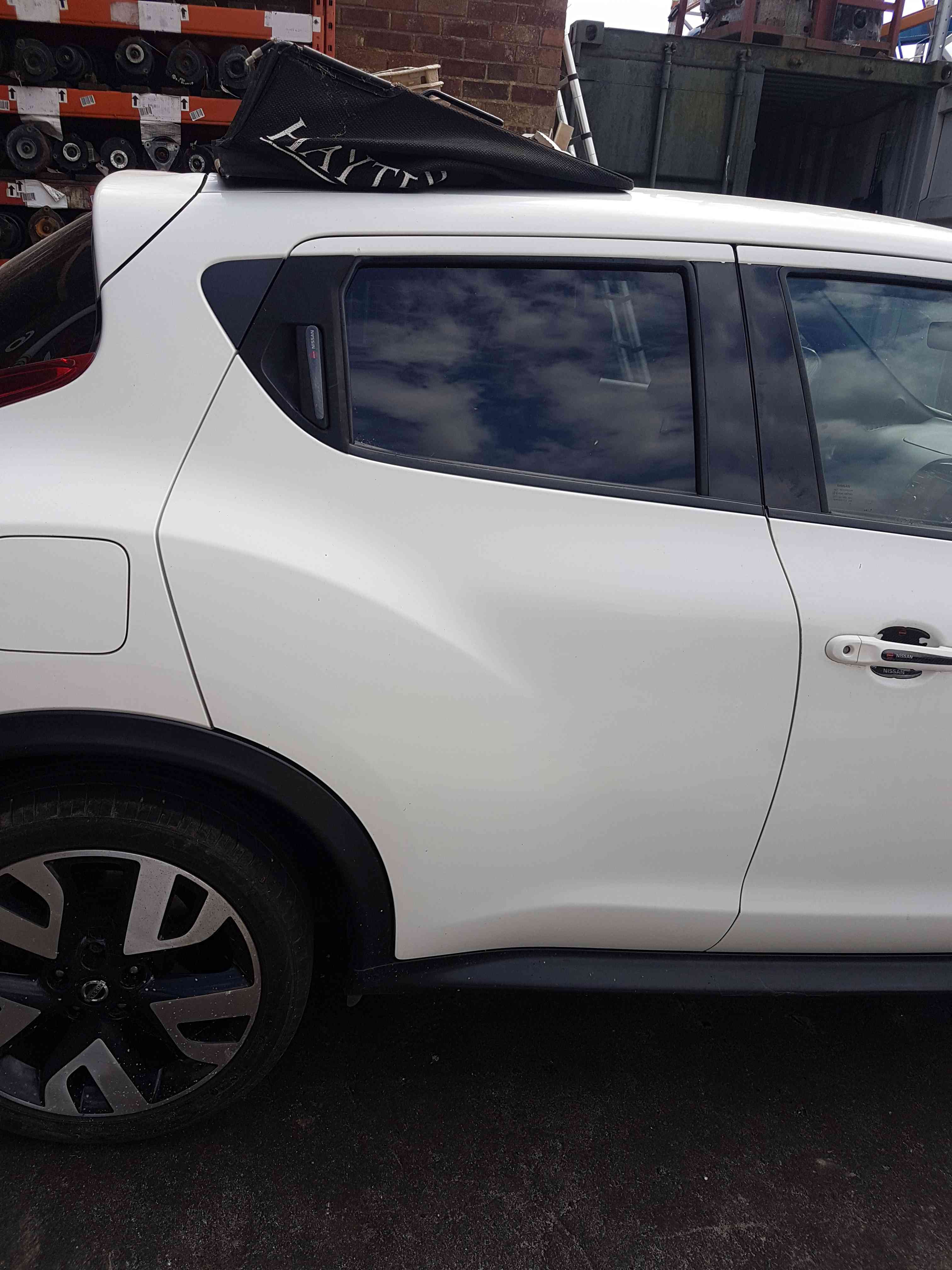 Thumb 3 Nissan Juke MK1 2010-2014 Drivers OSR Rear Door White 326