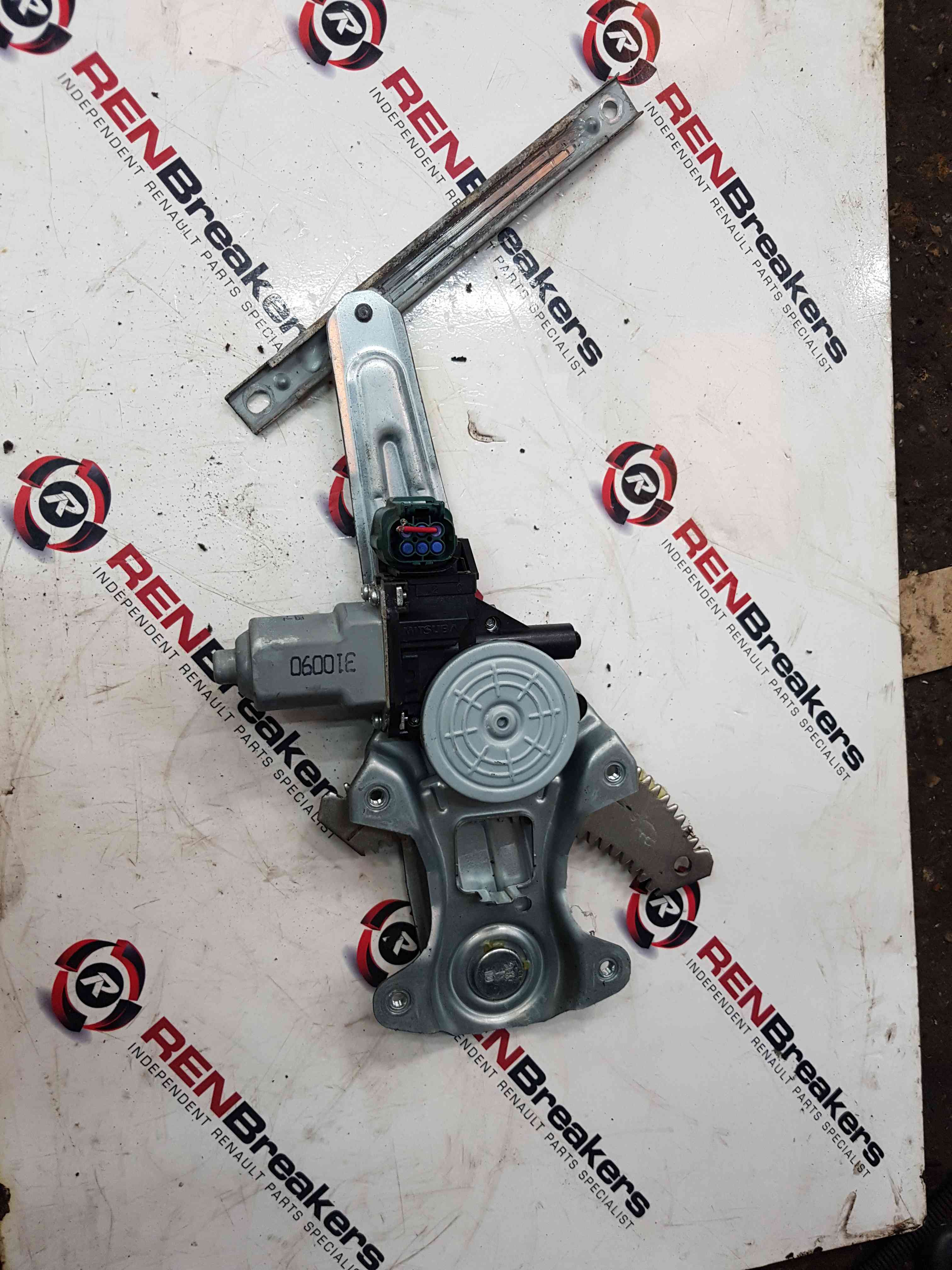 Thumb 3 Nissan Juke MK1 2010-2014 Drivers OSR Rear Window Motor + Regulator