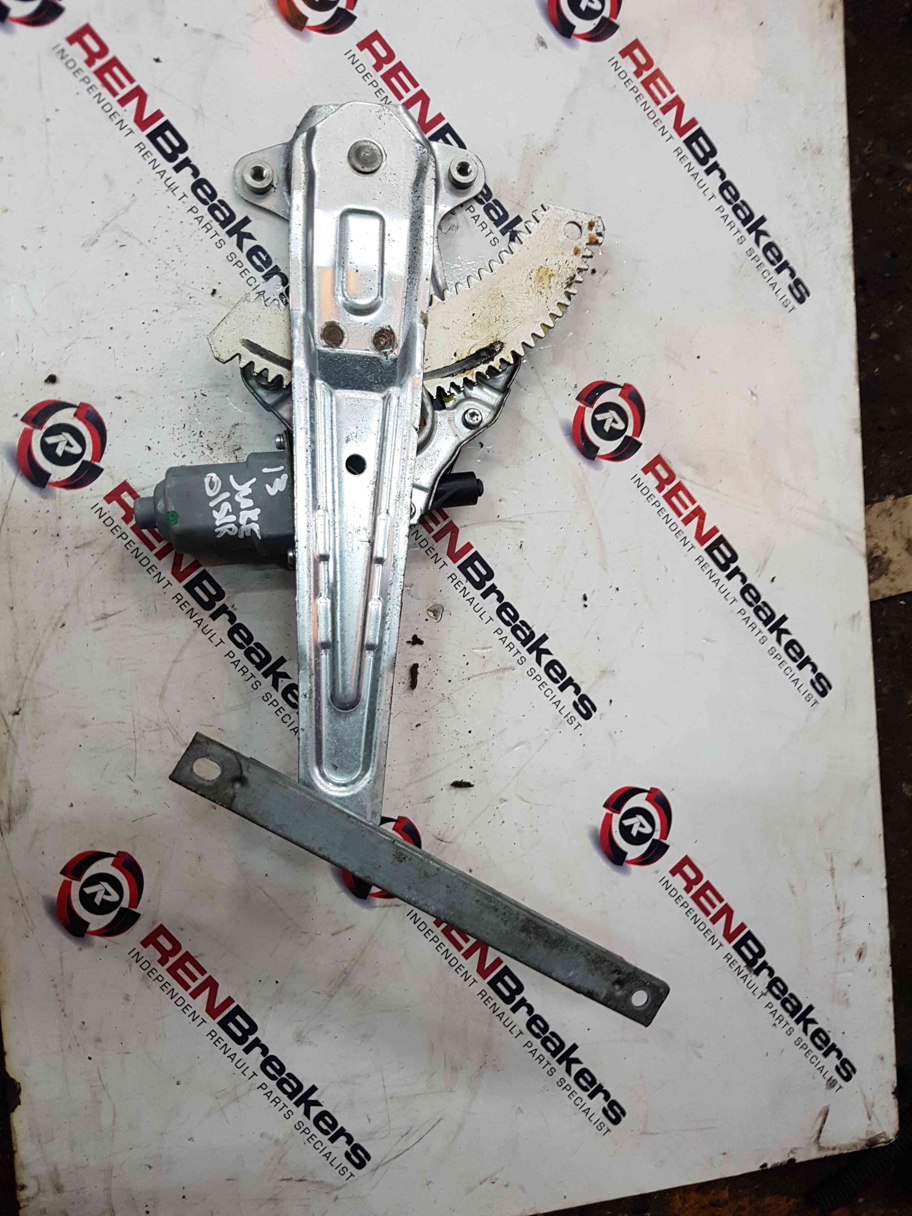 Thumb 4 Nissan Juke MK1 2010-2014 Drivers OSR Rear Window Motor + Regulator