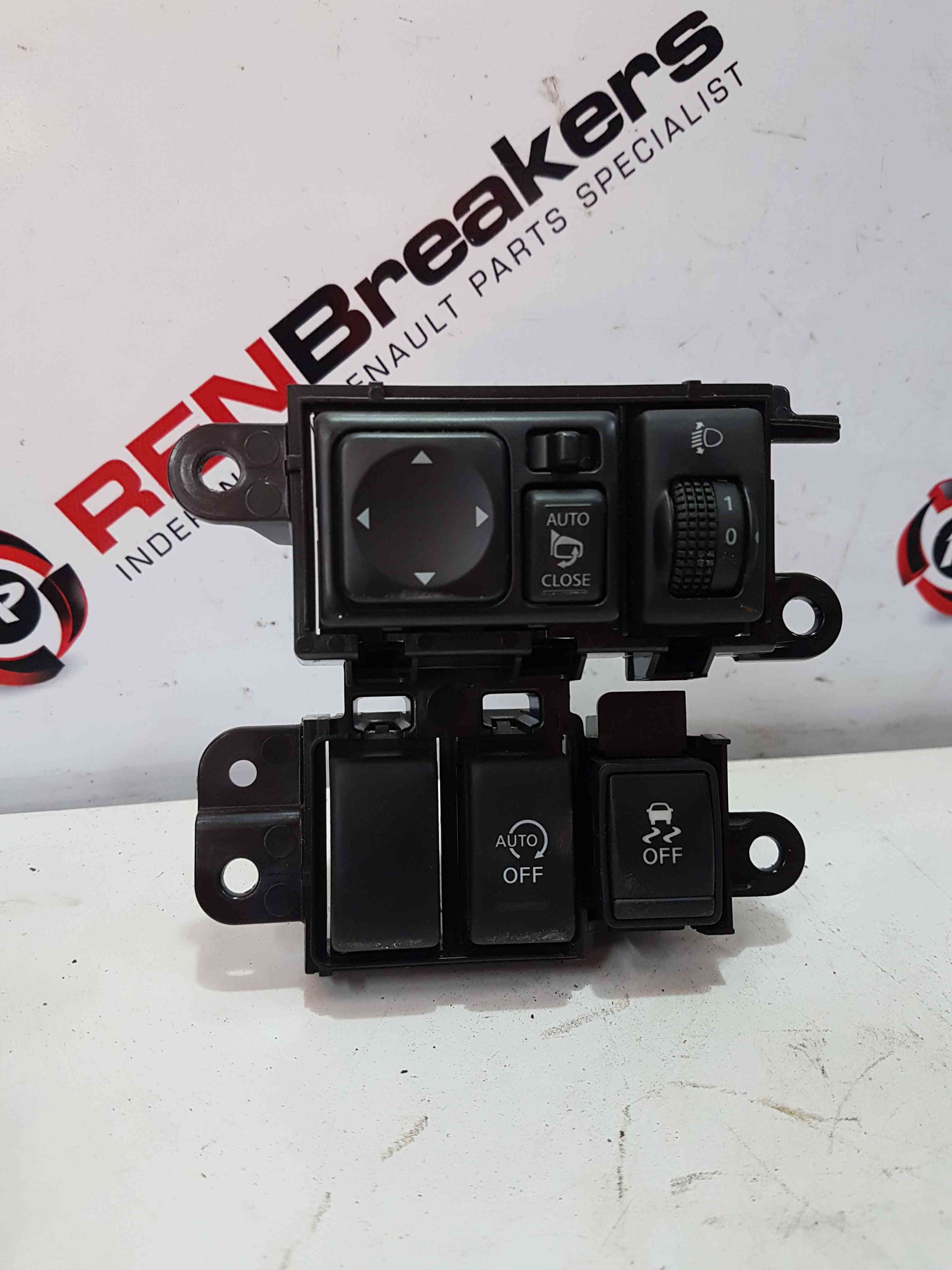 Thumb 7 Nissan Juke MK1 2010-2014 Drivers Os Wing Mirror Switch Folding Traction Auto