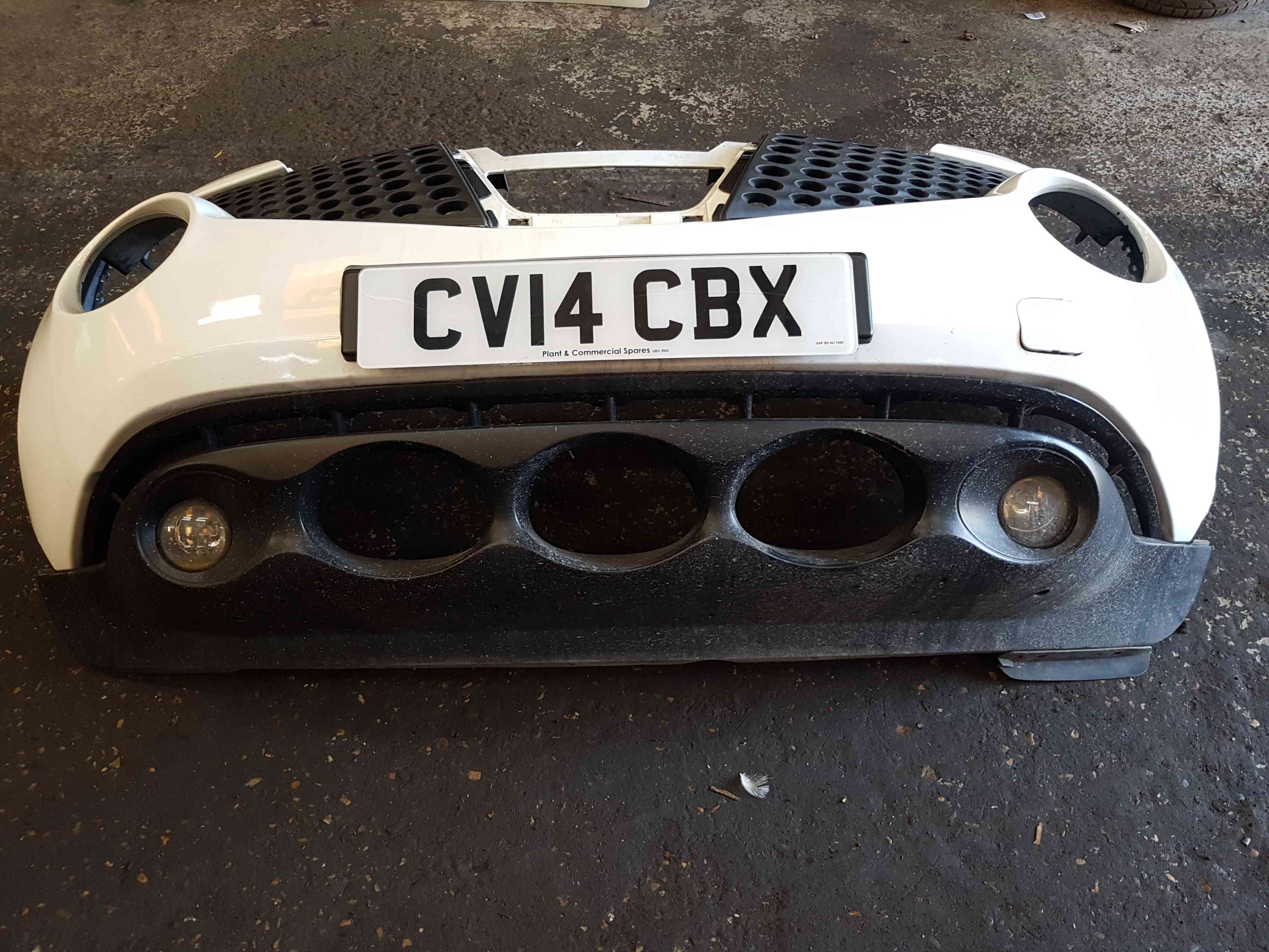 Thumb 4 Nissan Juke MK1 2010-2014 Front Bumper White 326