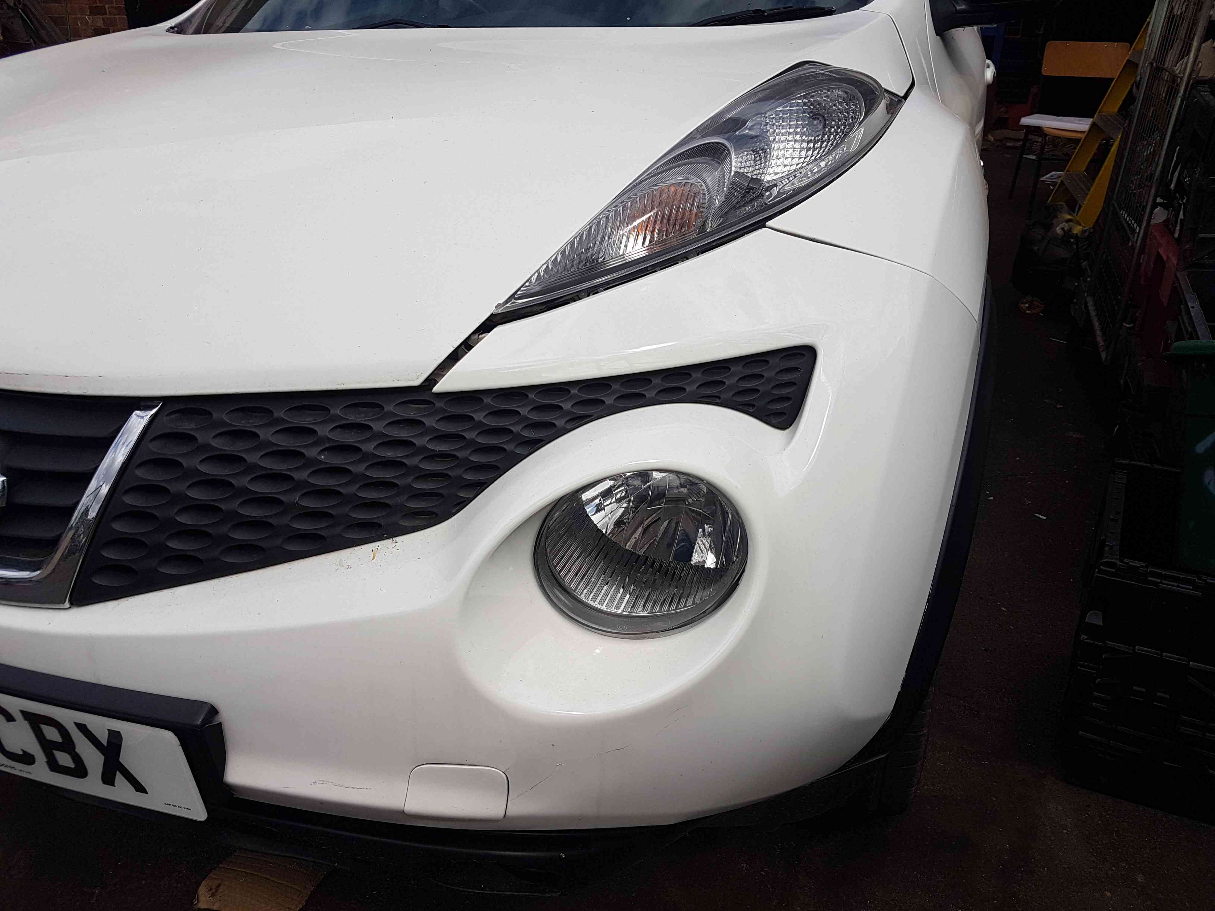 Thumb 6 Nissan Juke MK1 2010-2014 Front Bumper White 326