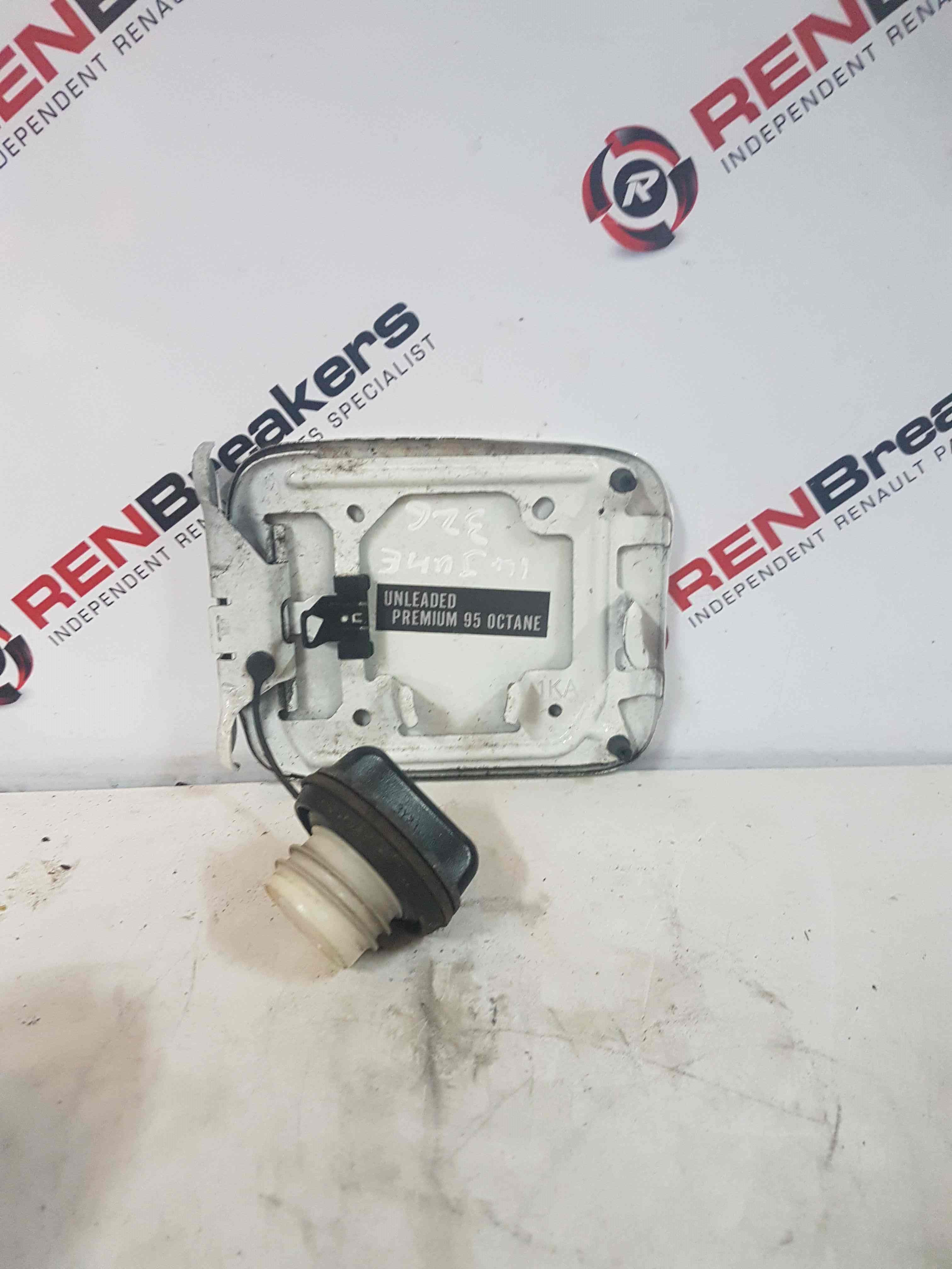 Thumb 4 Nissan Juke MK1 2010-2014 Fuel Flap Hinge CAP White 326