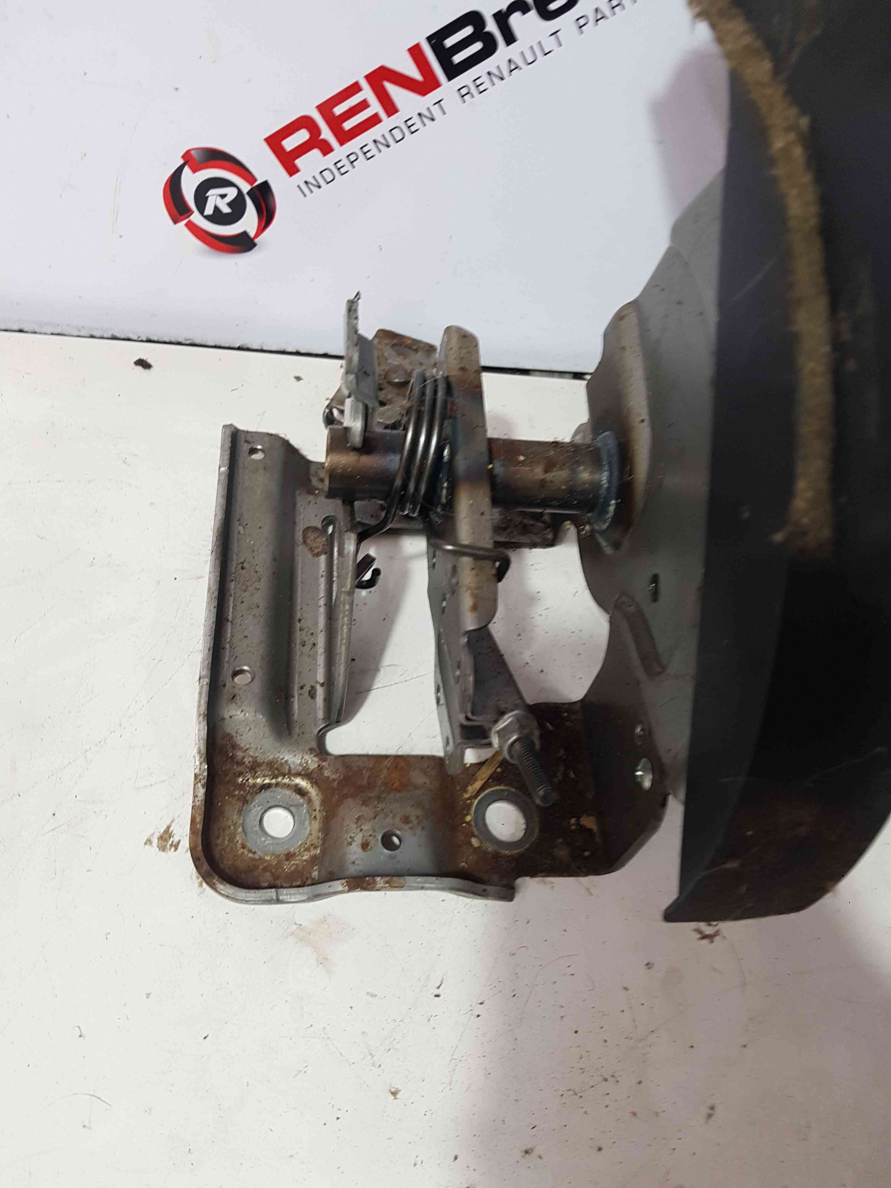 Thumb 4 Nissan Juke MK1 2010-2014 Handbrake Mechanism