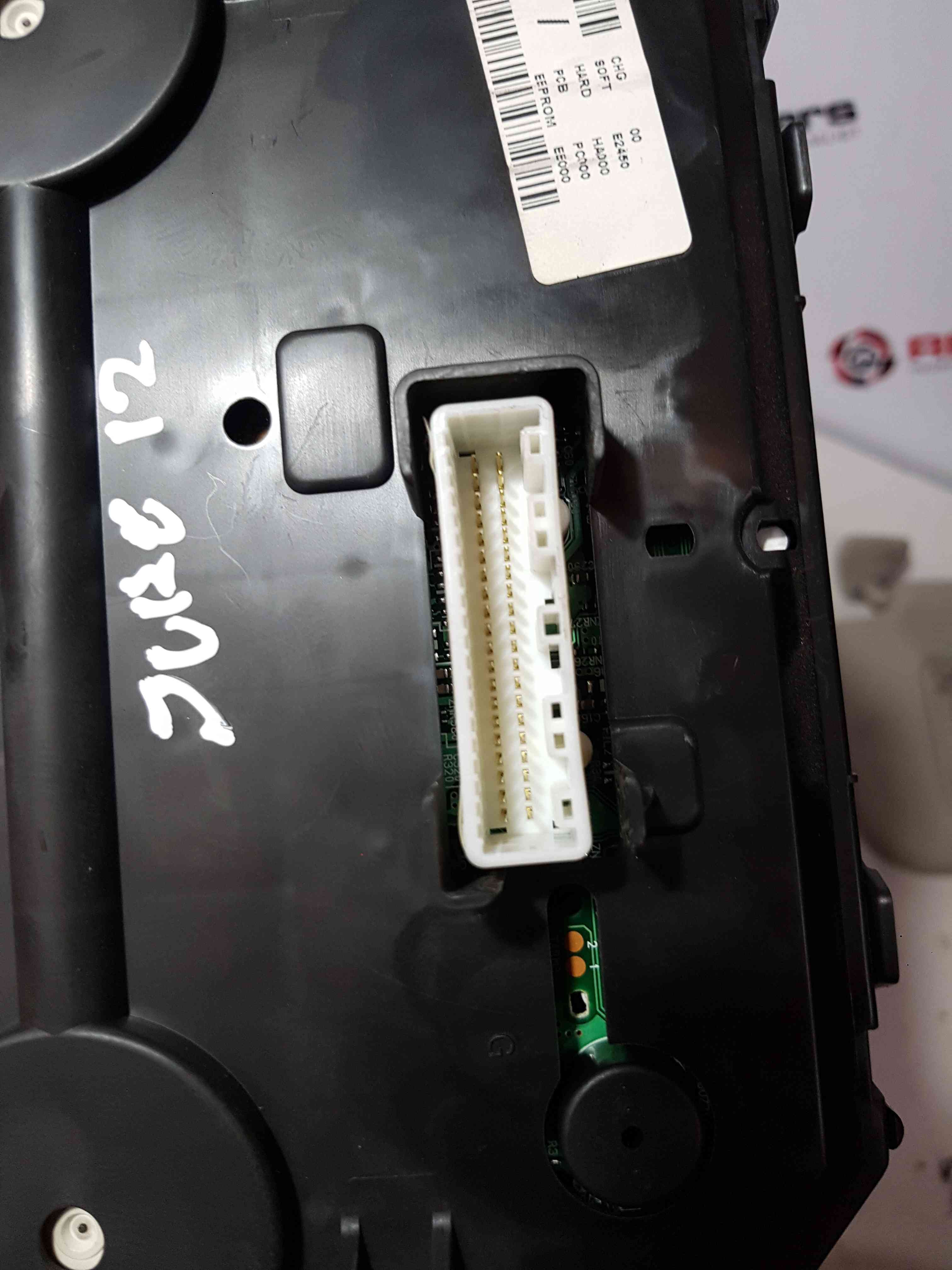 Thumb 6 Nissan Juke MK1 2010-2014 Instrument Panel Dials Clocks