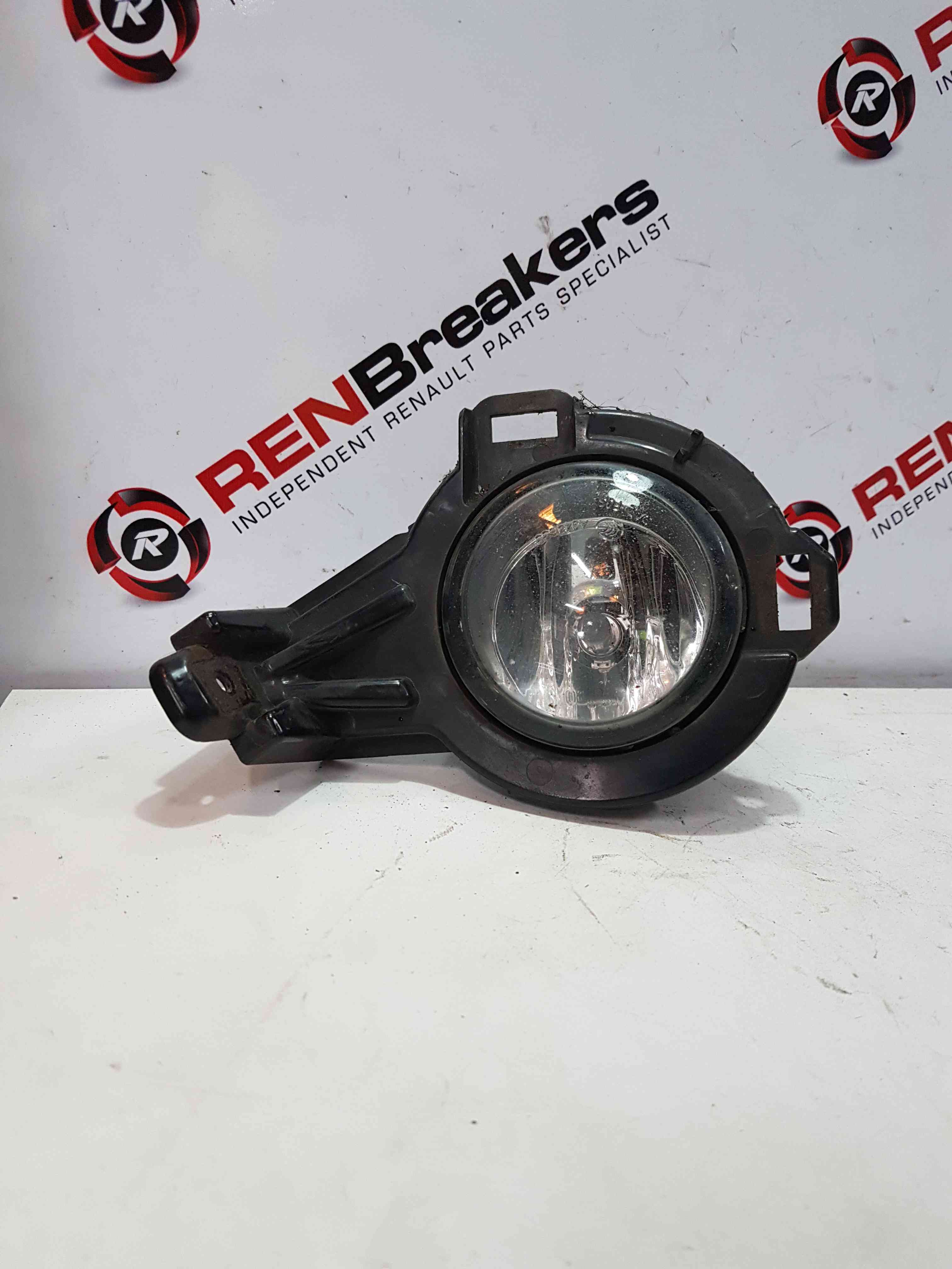 Thumb 3 Nissan Juke MK1 2010-2014 OSF Driver FOG Light  89207475 26910