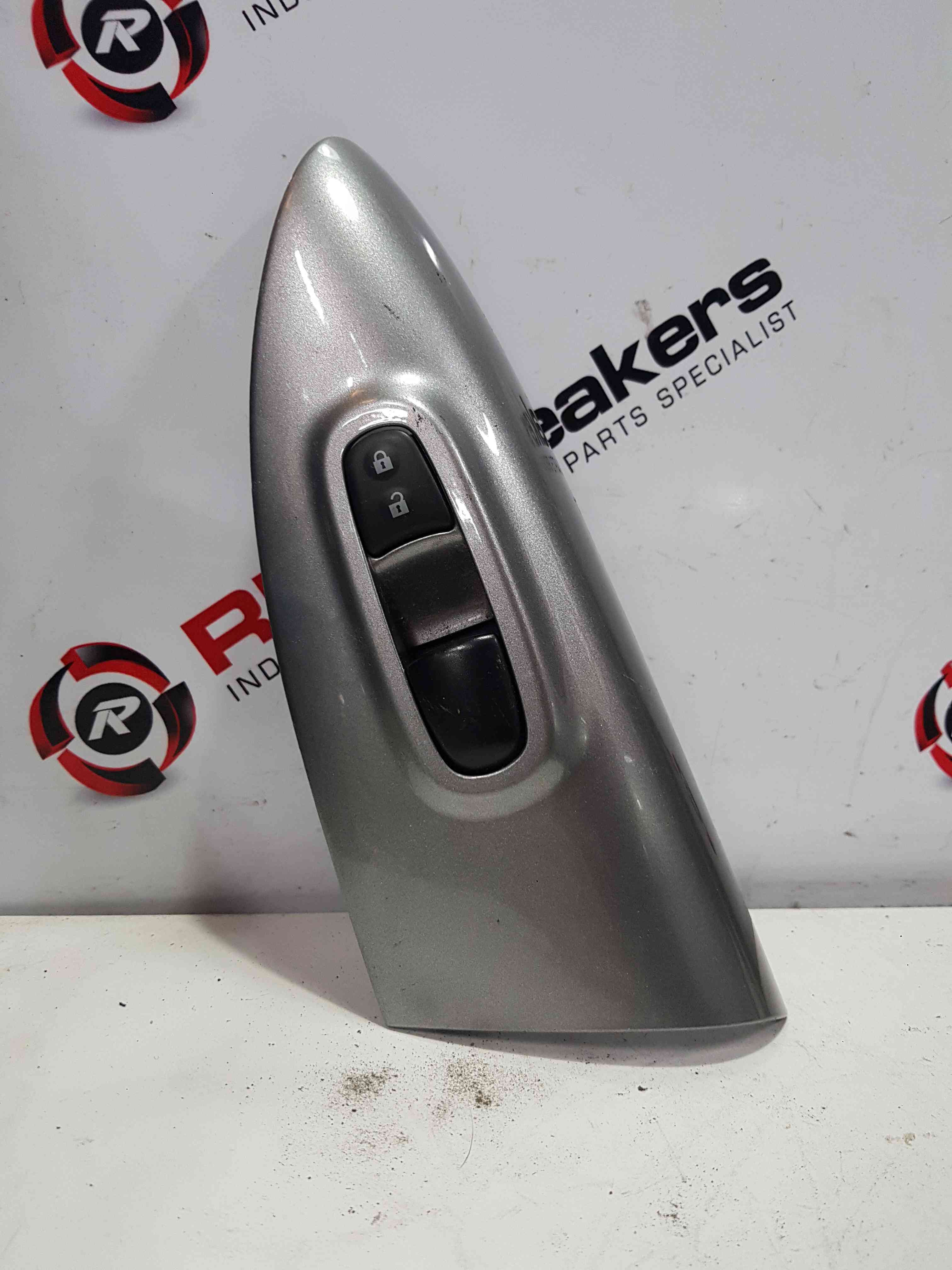 Thumb 4 Nissan Juke MK1 2010-2014 Passenger NSF Front Window Switch Panel 254111Ka5a