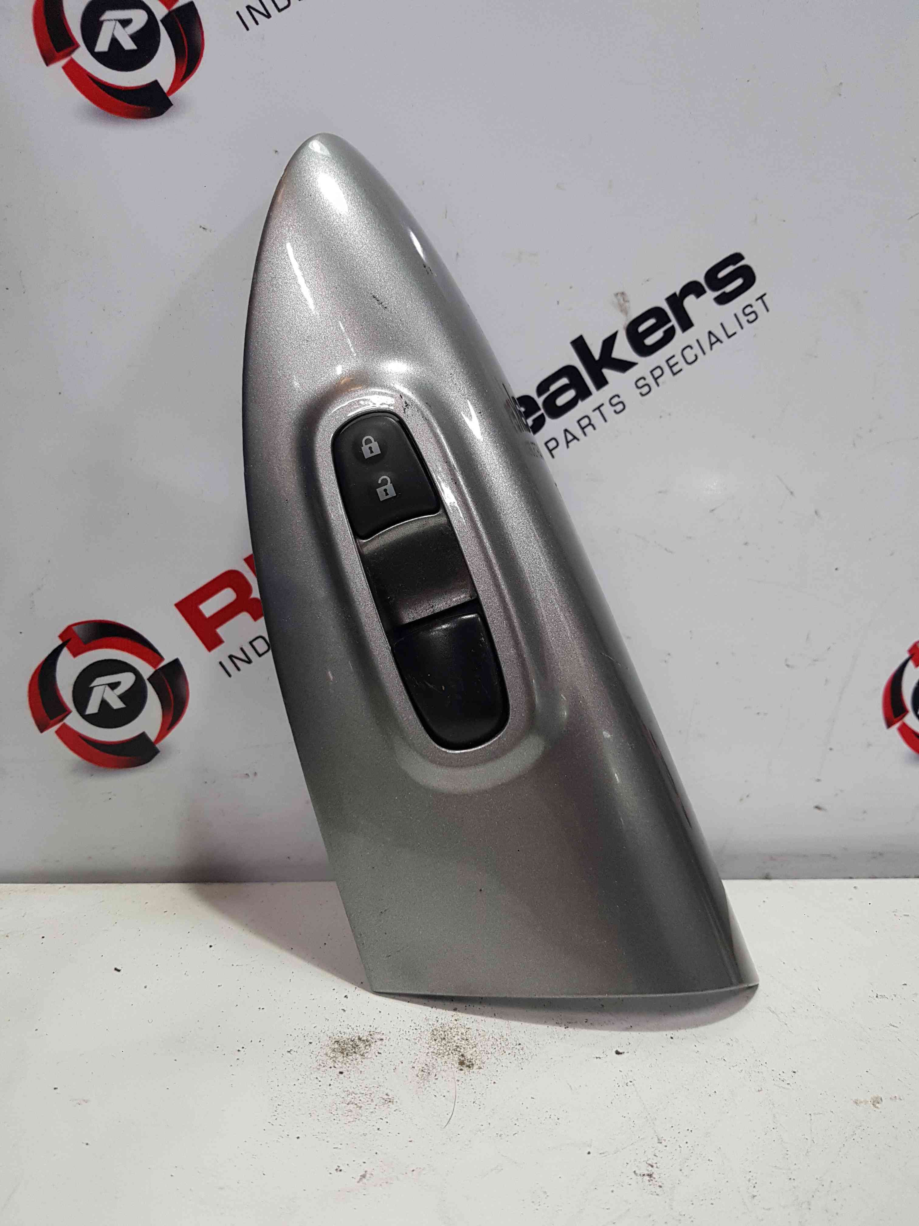 Thumb 5 Nissan Juke MK1 2010-2014 Passenger NSF Front Window Switch Panel 254111Ka5a