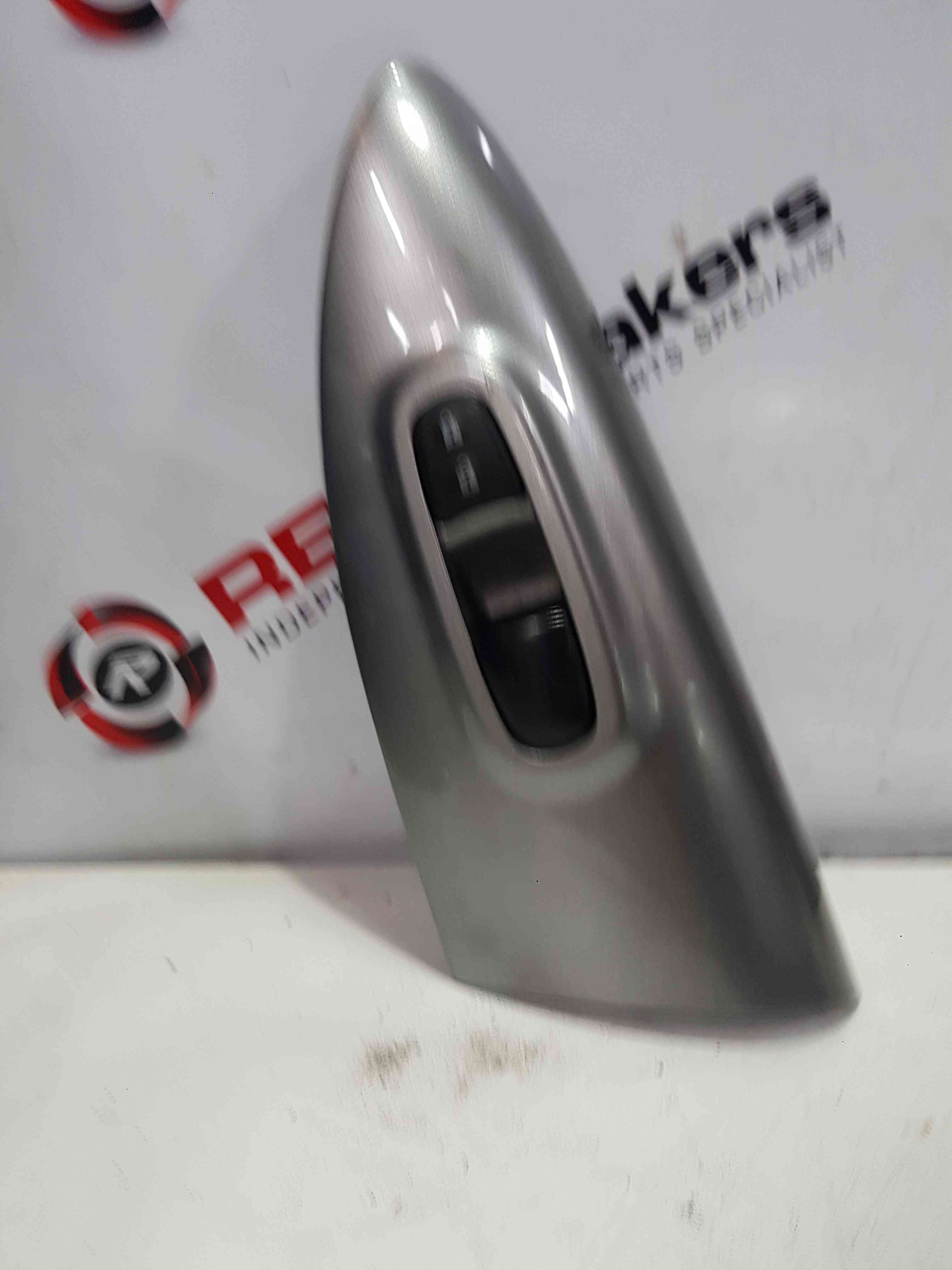Thumb 10 Nissan Juke MK1 2010-2014 Passenger NSF Front Window Switch Panel 254111Ka5a