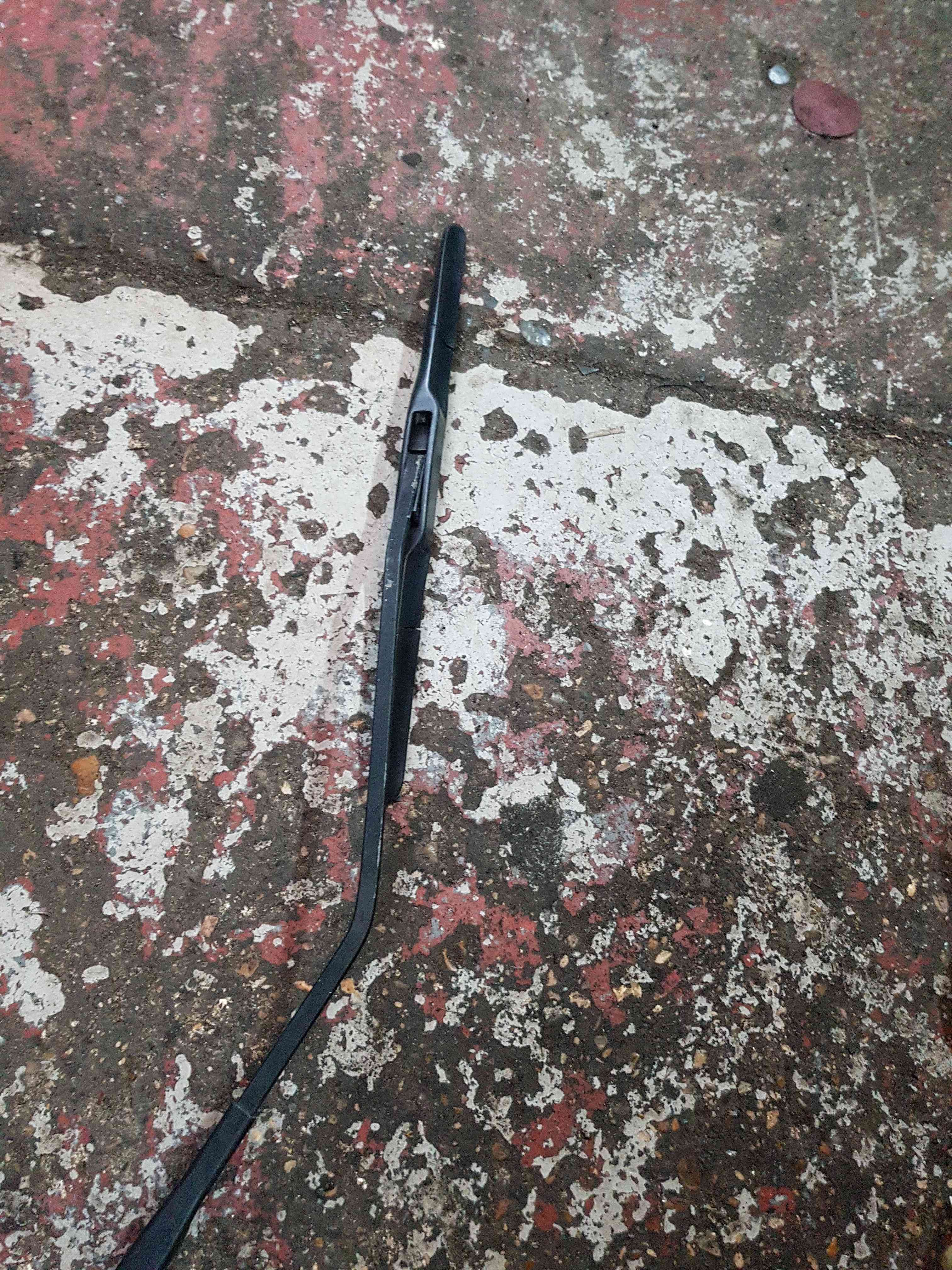 Thumb 3 Nissan Juke MK1 2010-2014 Passenger NSF Front Wiper ARM