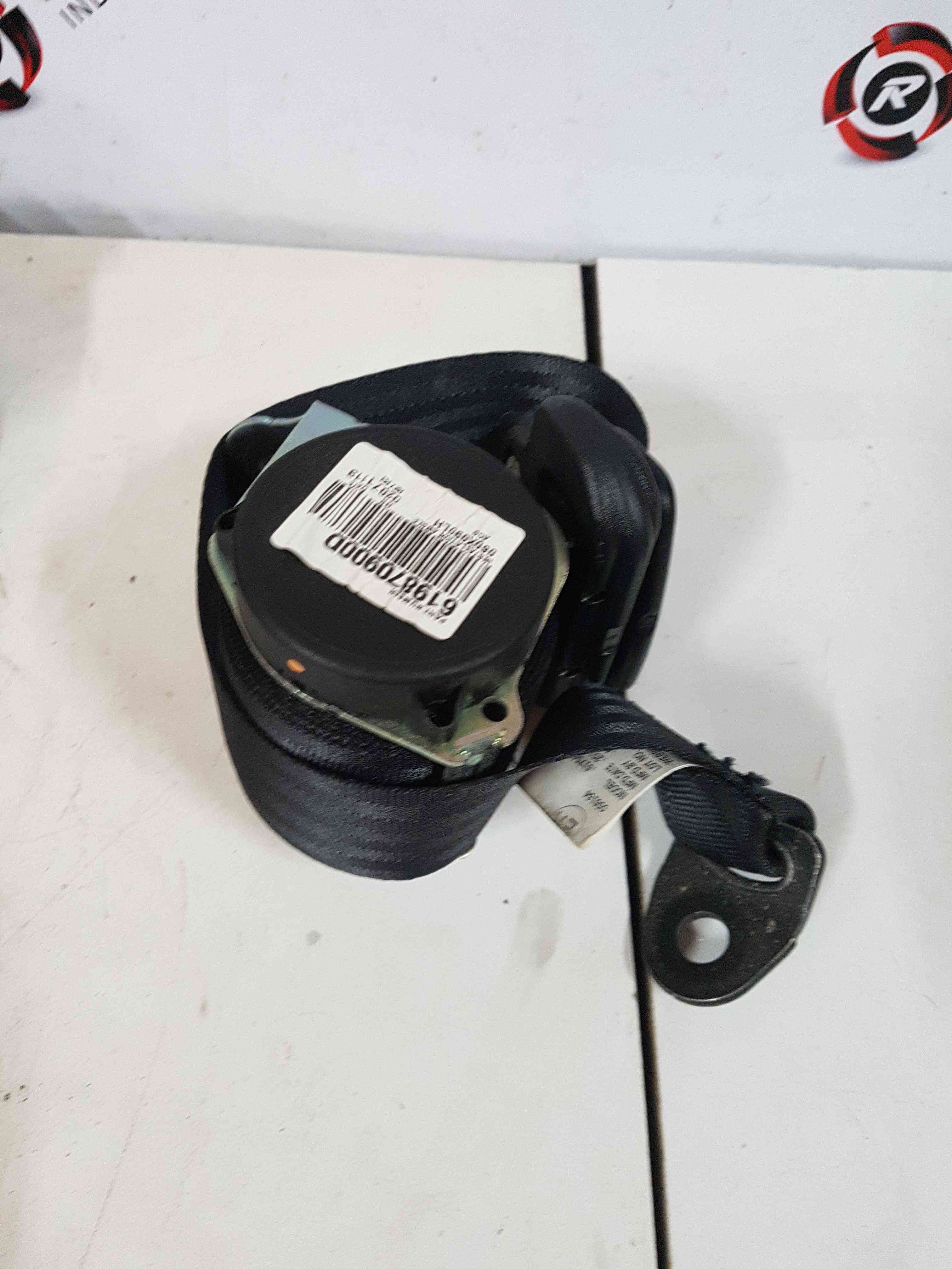 Thumb 2 Nissan Juke MK1 2010-2014 Passenger NSR Rear Seat Belt
