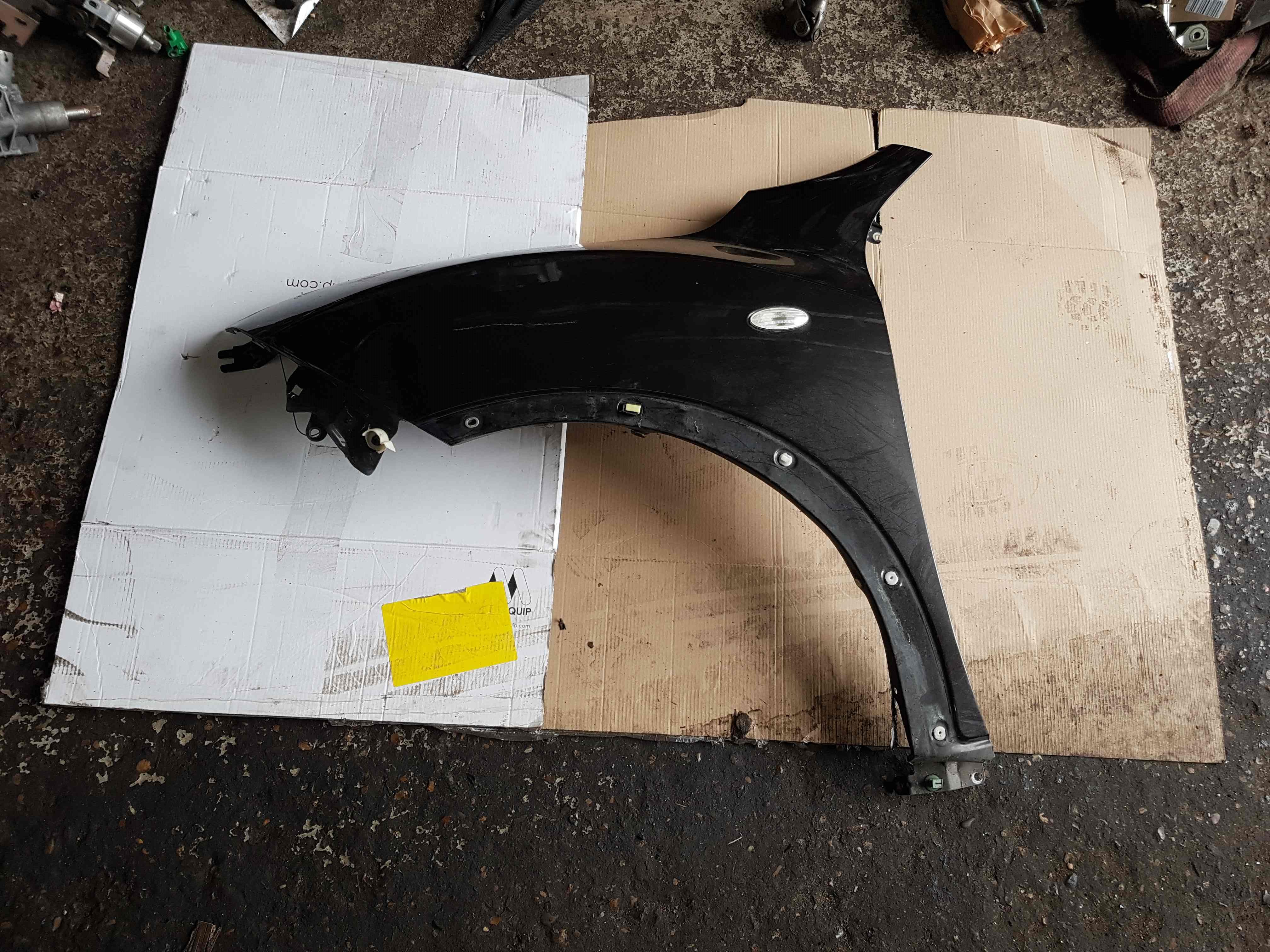 Thumb 2 Nissan Juke MK1 2010-2014 Passenger Ns Wing Grey Black Brown KAX