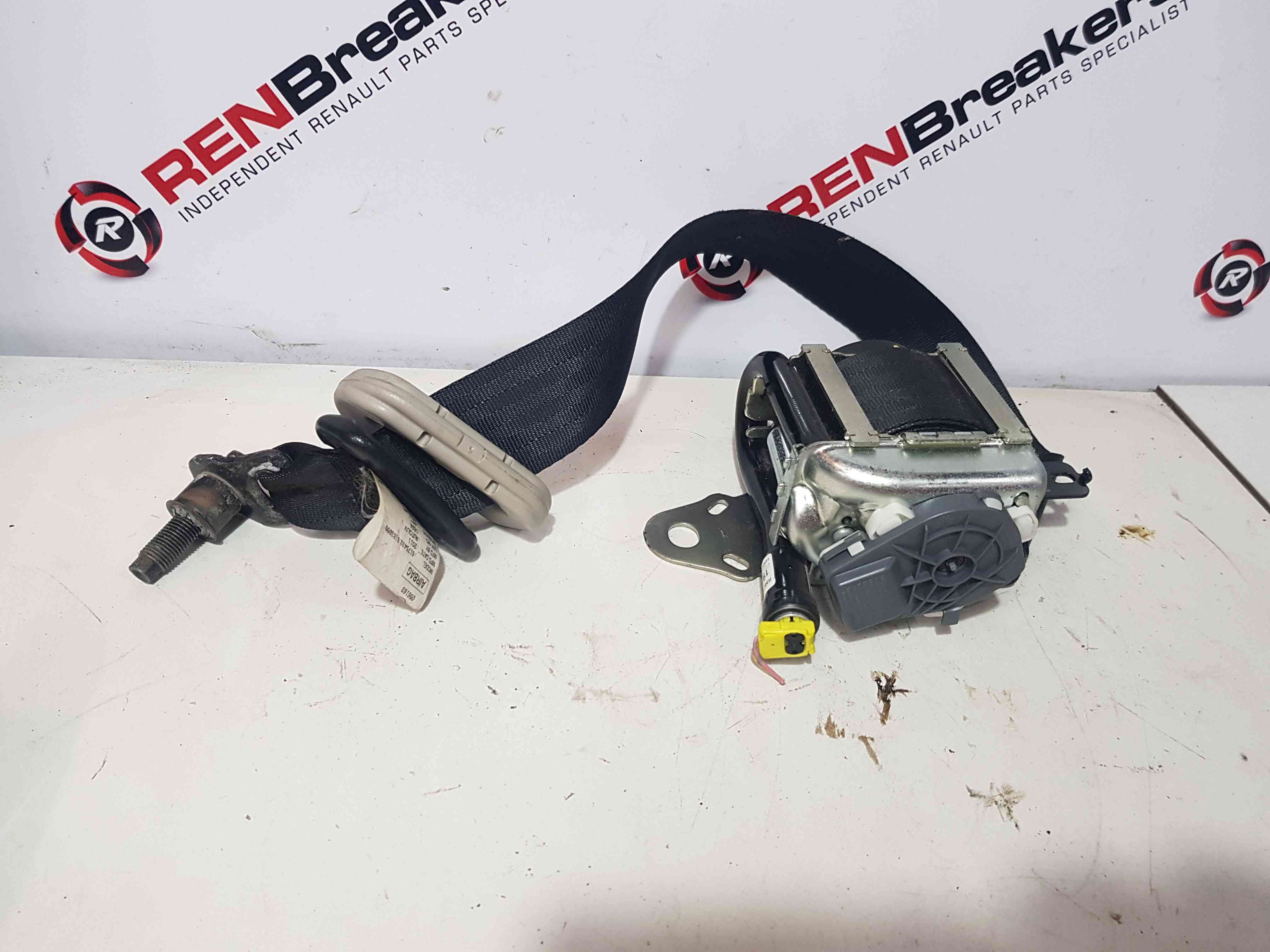 Thumb 3 Nissan Juke MK1 2010-2014 Passneger NSF Front Seat Belt 617969900A