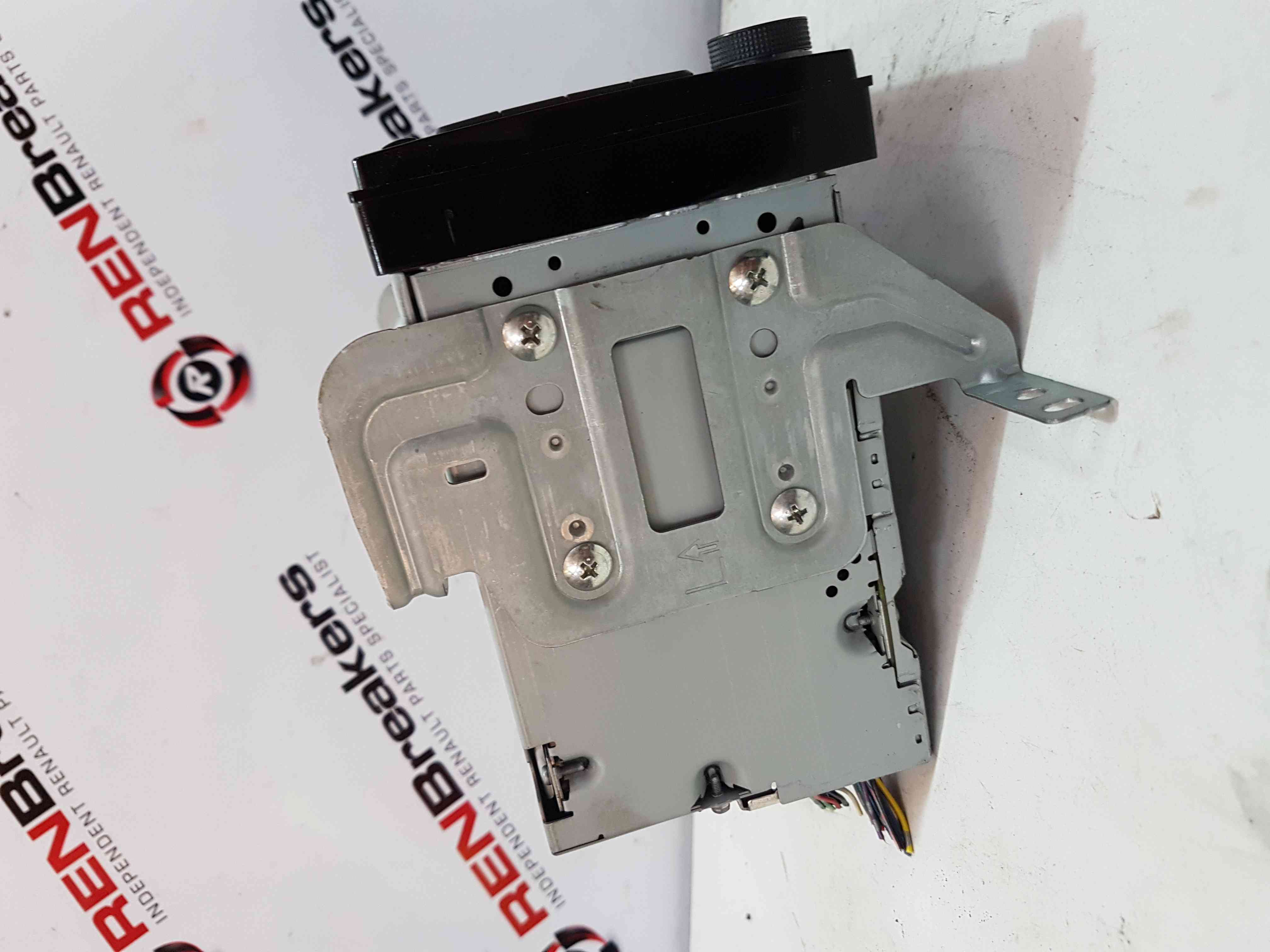 Thumb 8 Nissan Juke MK1 2010-2014 Radio Cd Player NAV Unit 25915Bx80b