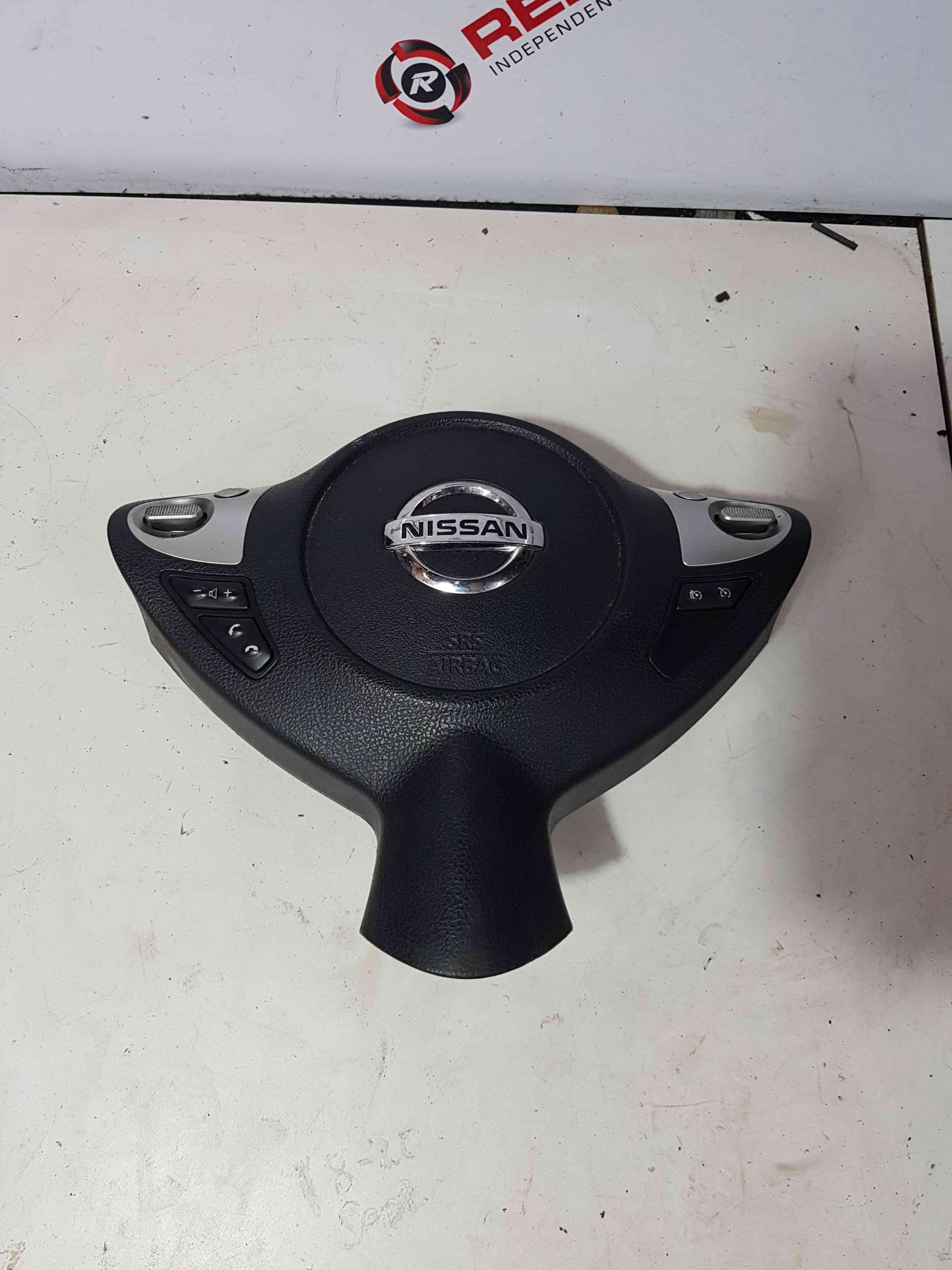 Thumb 7 Nissan Juke MK1 2010-2014 Steering Wheel Air