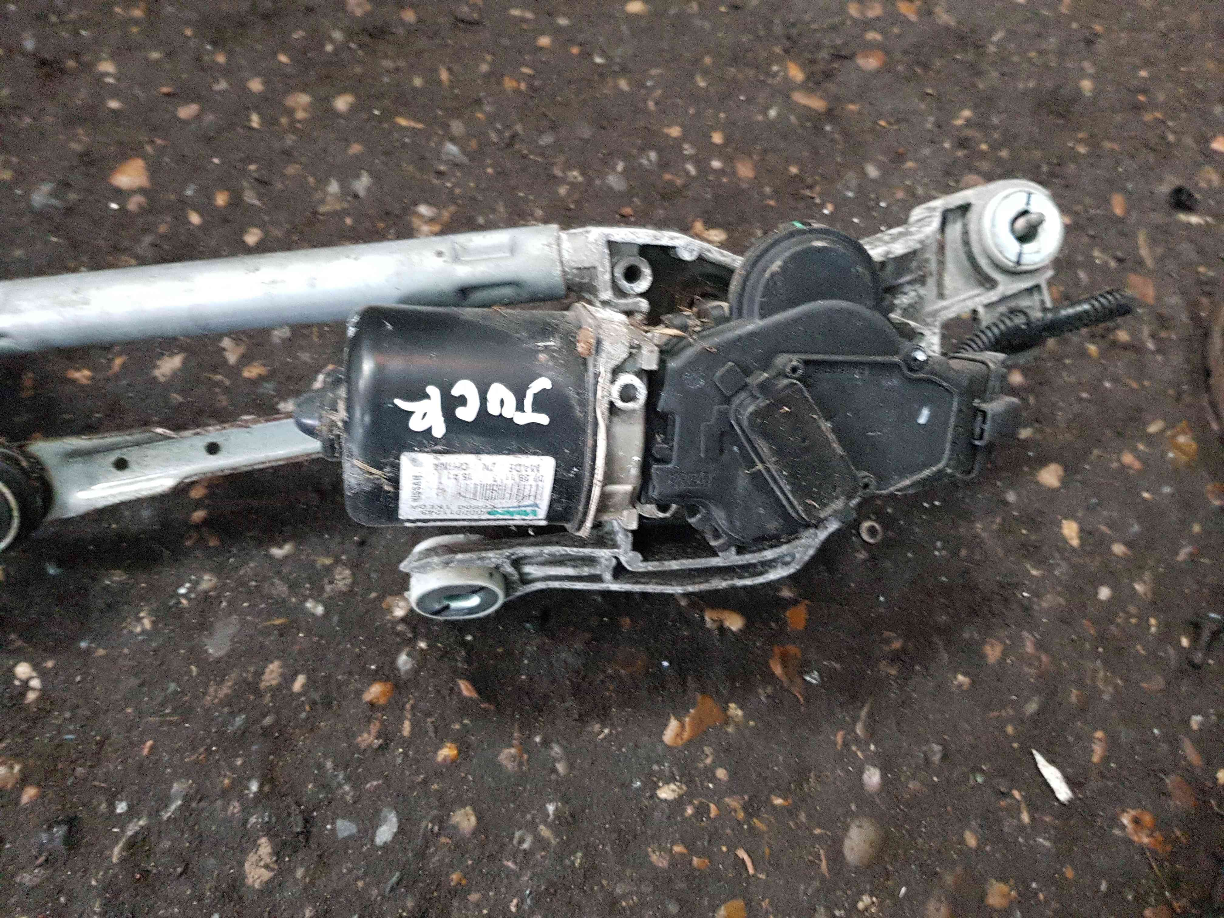 Thumb 6 Nissan Juke MK1 2010-2014 Wiper Motor + Linkage