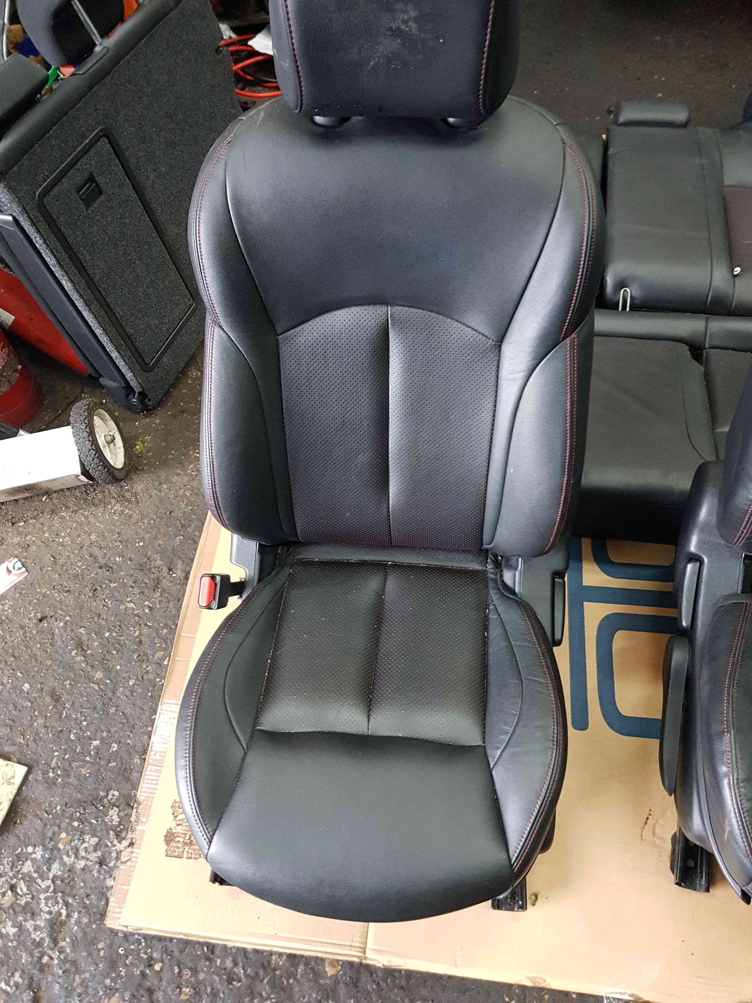 Thumb 3 Nissan Juke MK1 2010-2019 Interior SET Chairs Half Leather SET Front Rear