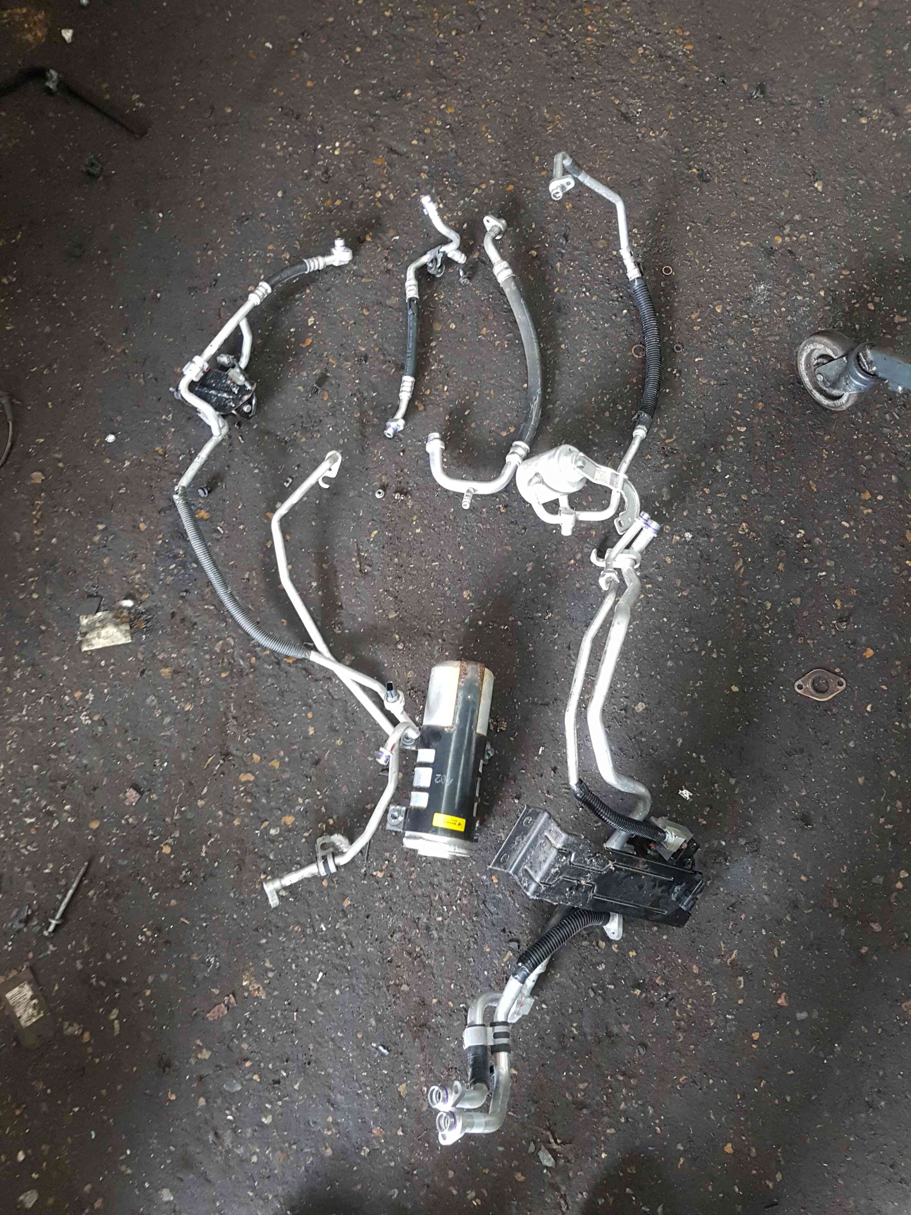 Thumb 2 Nissan Leaf 2010-2017 Aircon Pipes Unit 924793nl0b