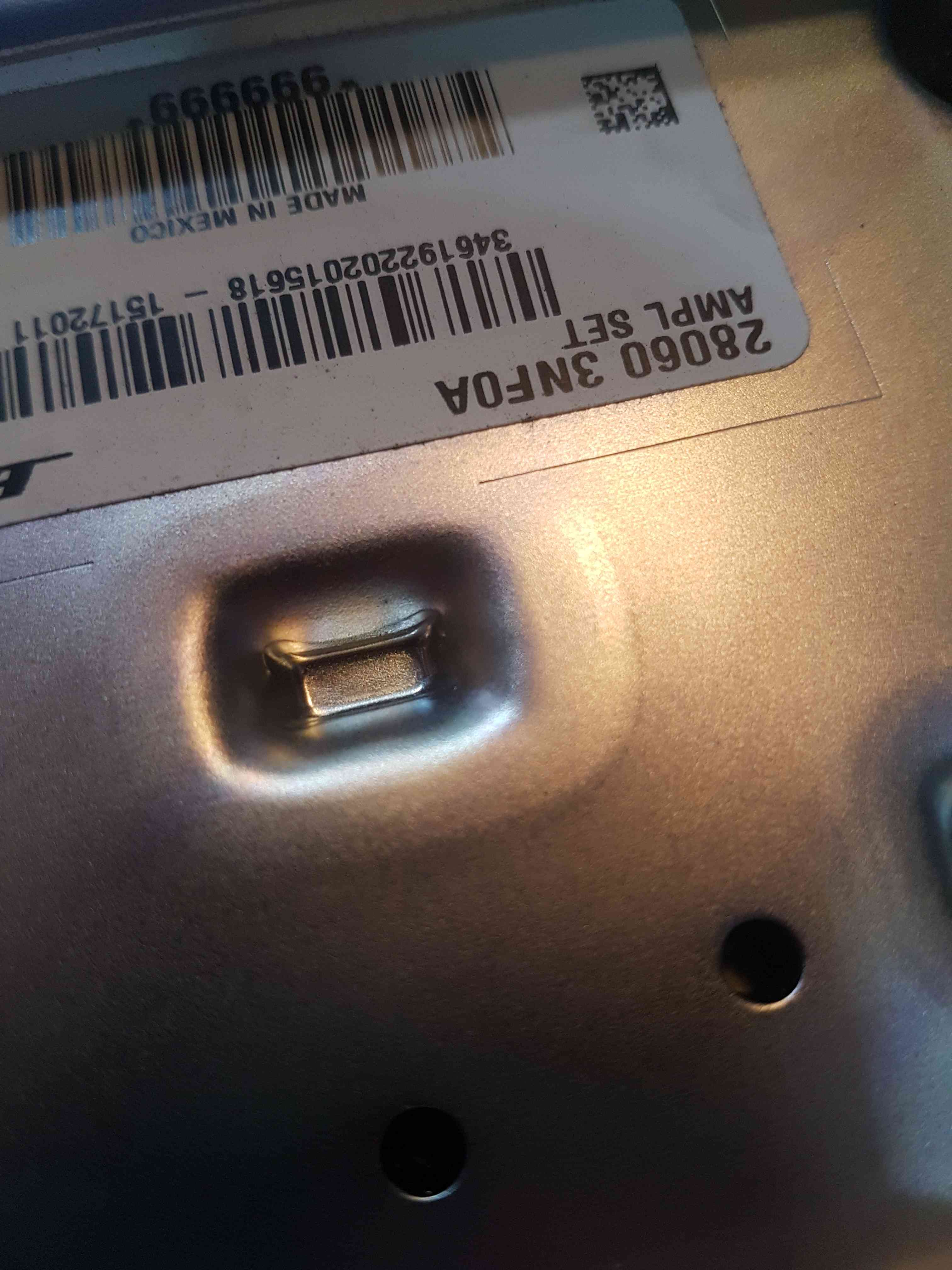 Thumb 5 Nissan Leaf 2010-2017 Amplifier Bose 280603Nf0a