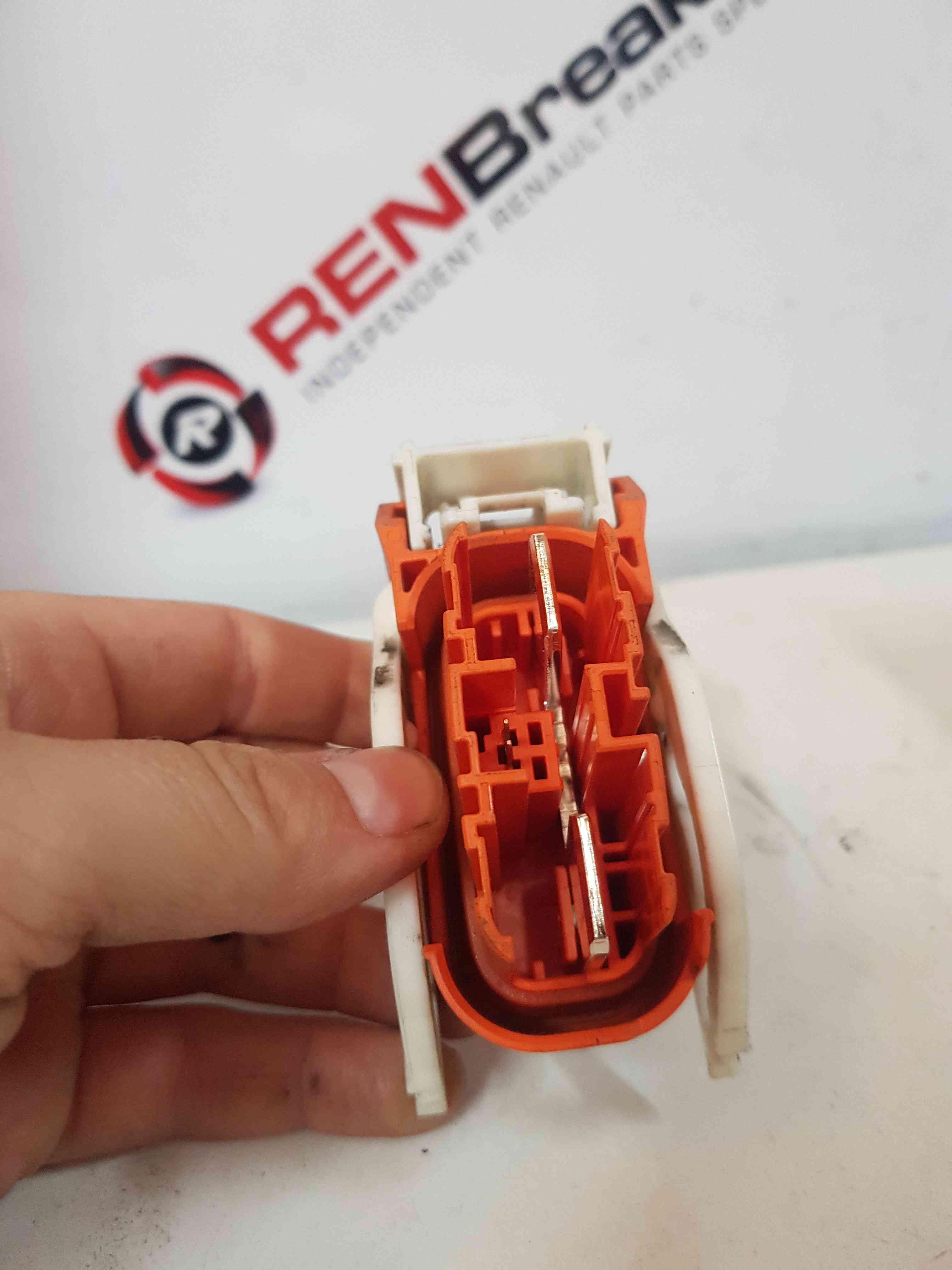 Thumb 5 Nissan Leaf 2010-2017 Battery Fuse High Voltage Relay