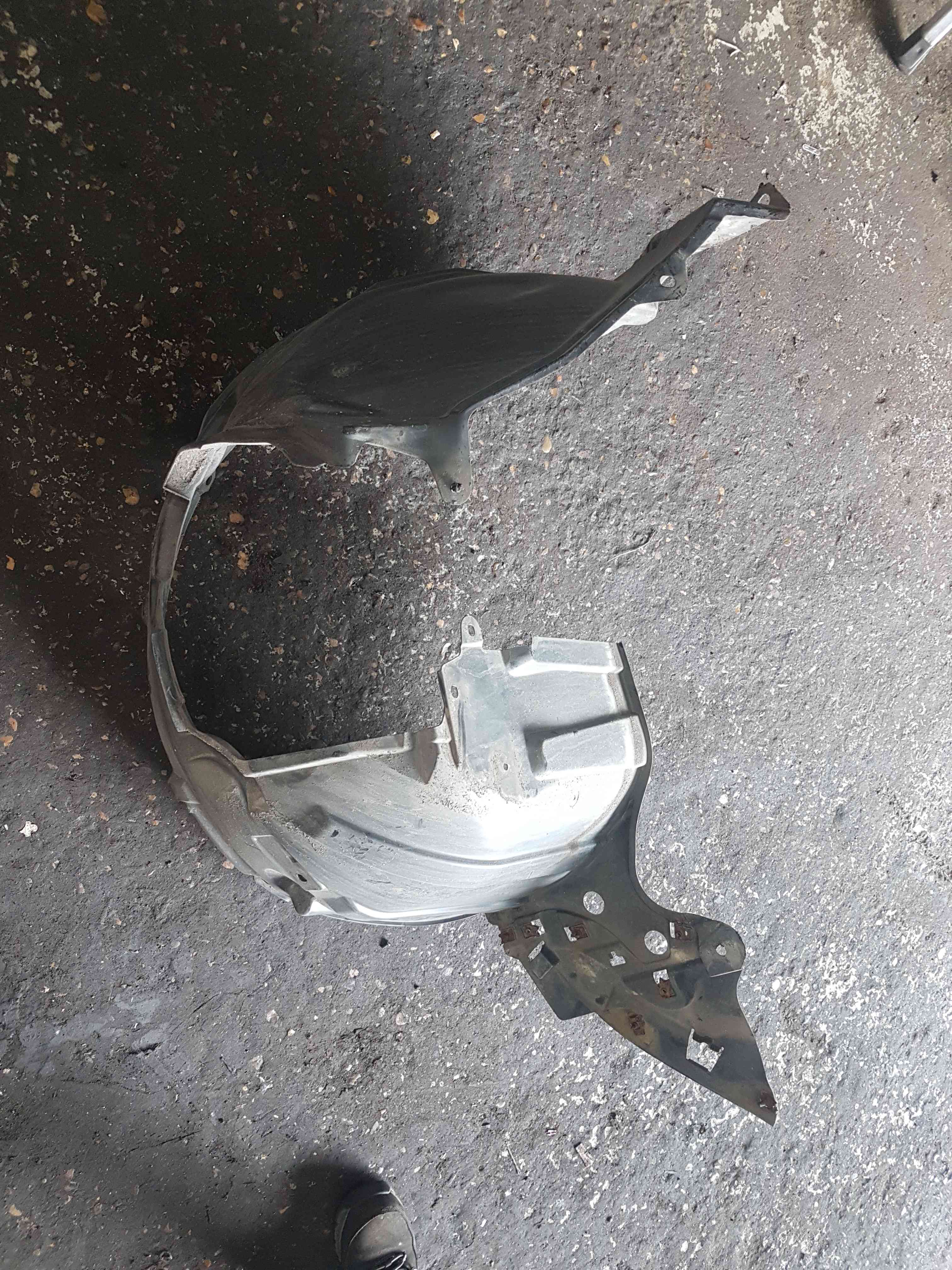 Thumb 2 Nissan Leaf 2010-2017 Drivers OSF Front Arch Liner Guard