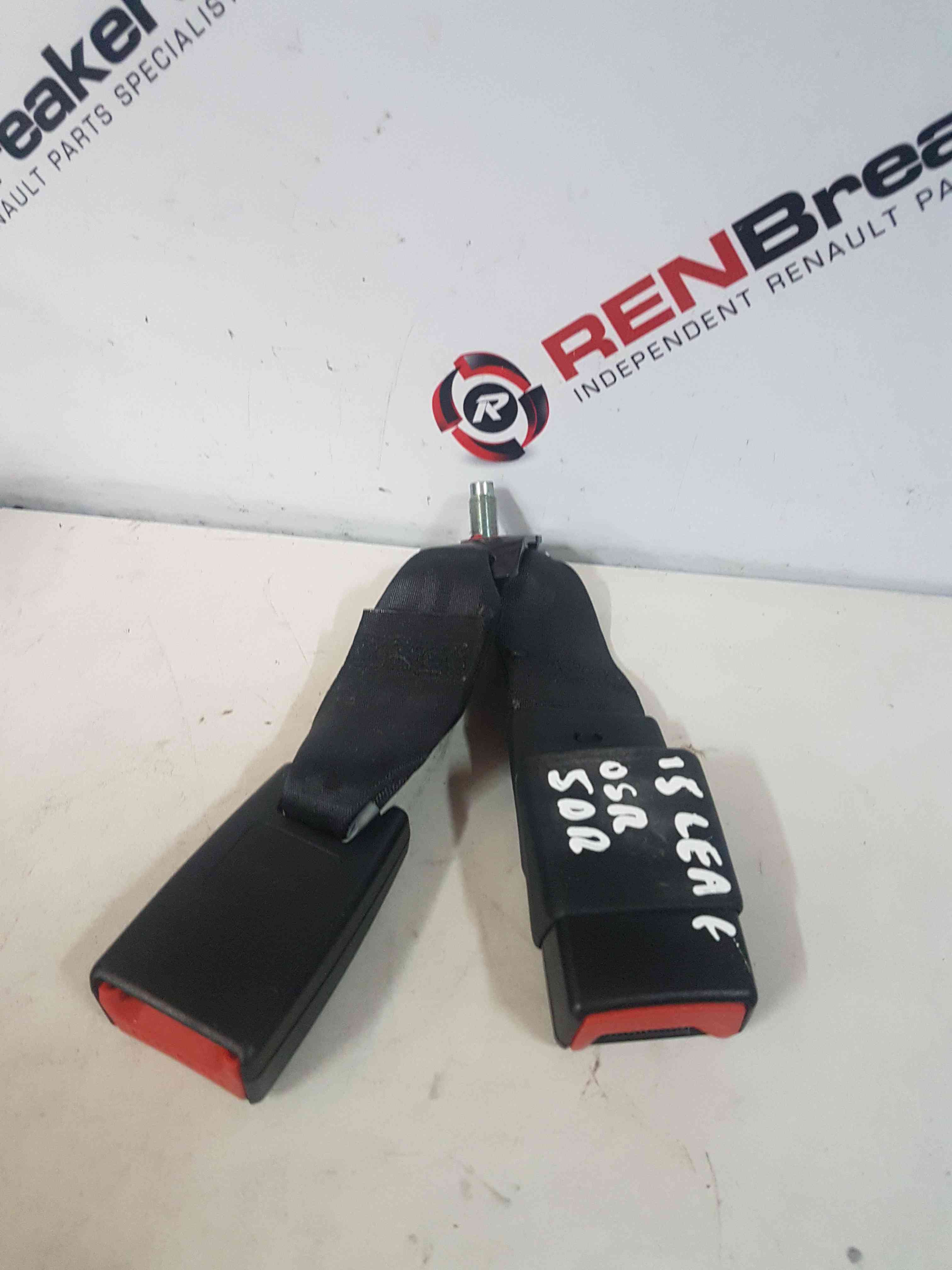 Thumb 3 Nissan Leaf 2010-2017 Drivers OSR Rear Buckle RED