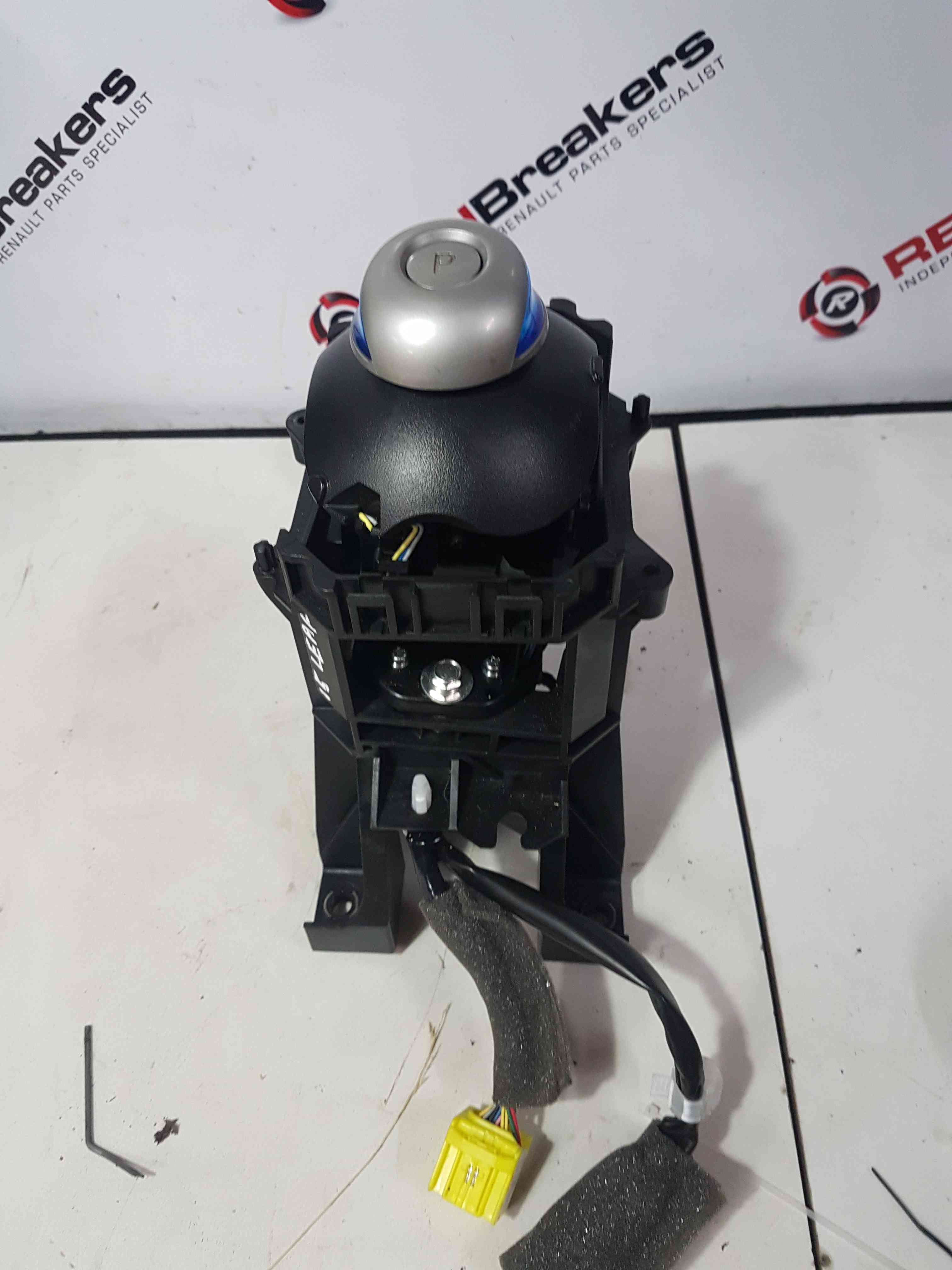 Thumb 7 Nissan Leaf 2010-2017 Gearstick Knob Mechanism Selector