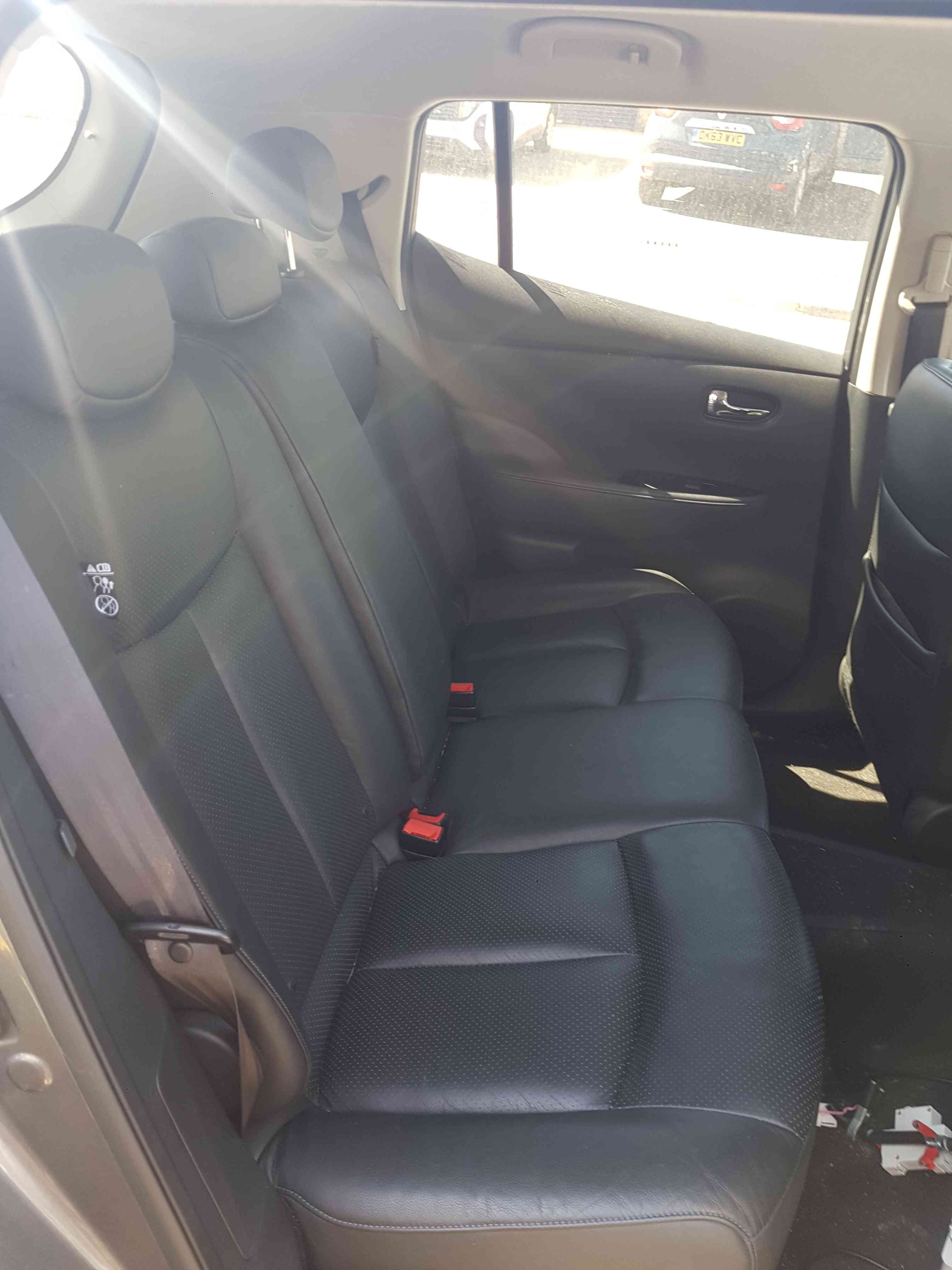 Thumb 6 Nissan Leaf 2010-2017 Leather Interioir Seats Front Rear Heated Driver Passenger