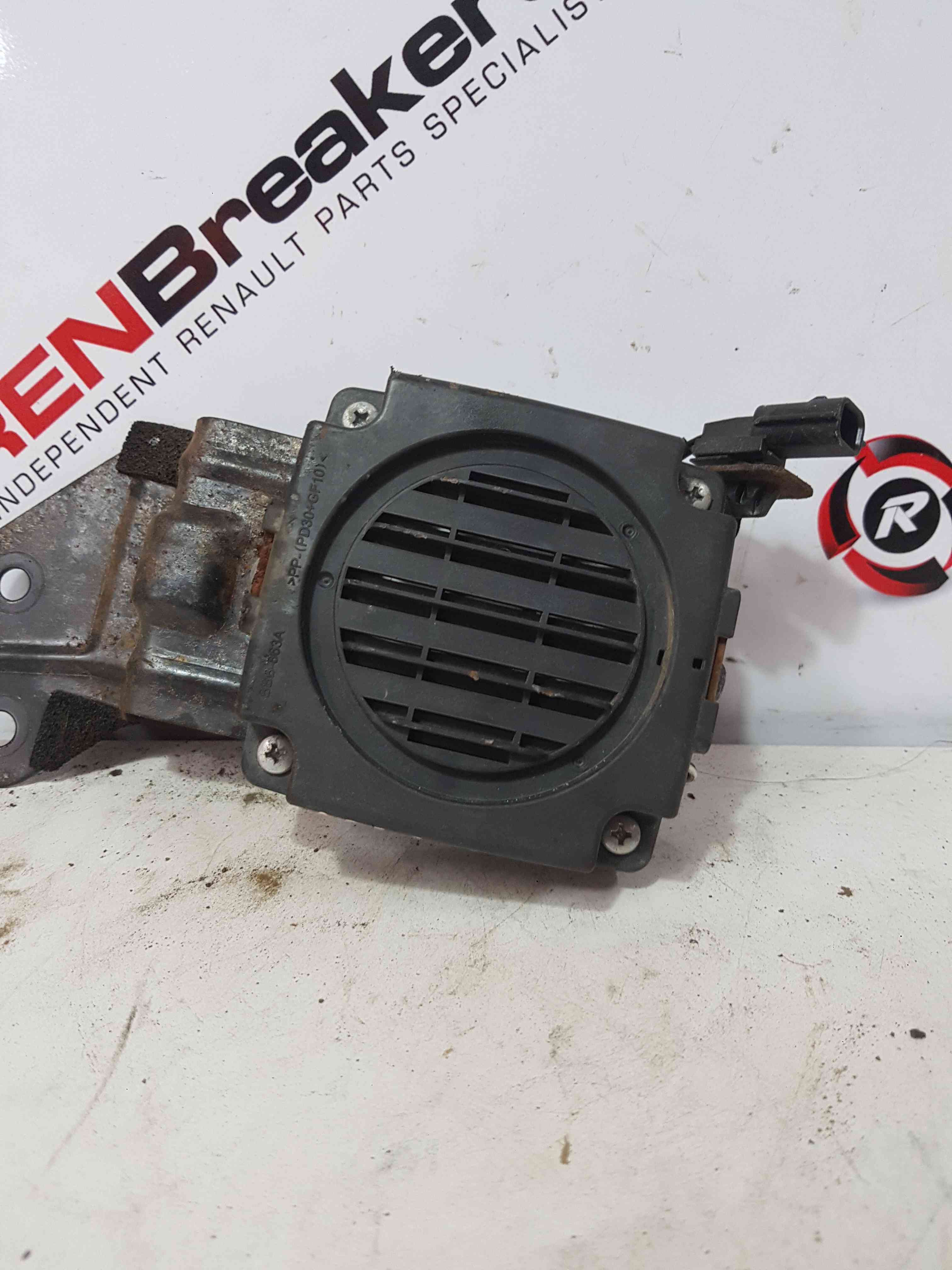 Thumb 2 Nissan Leaf 2010-2017 Pedestrian Alert External Speaker 