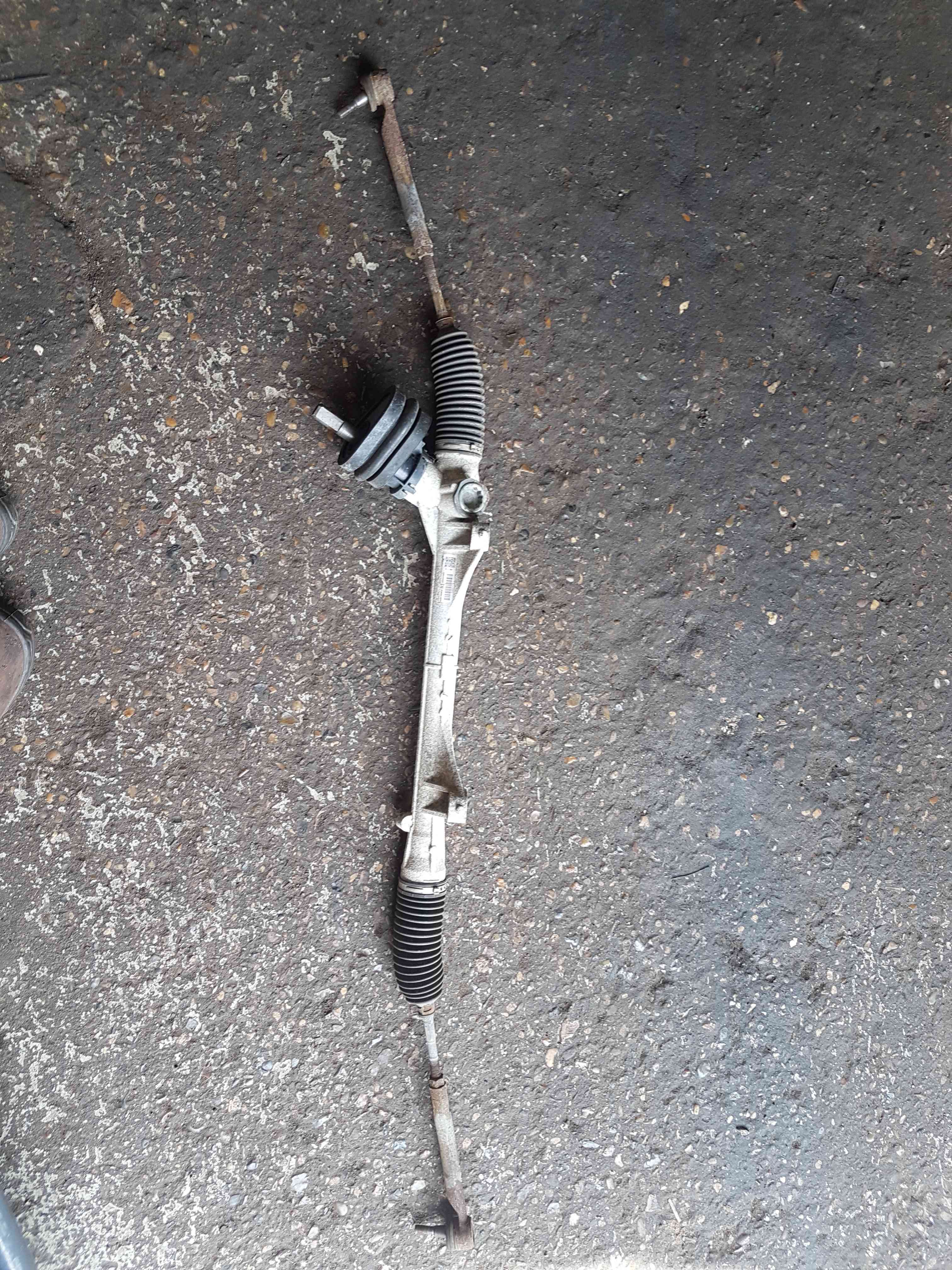 Thumb 9 Nissan Leaf 2010-2017 Steering Rack