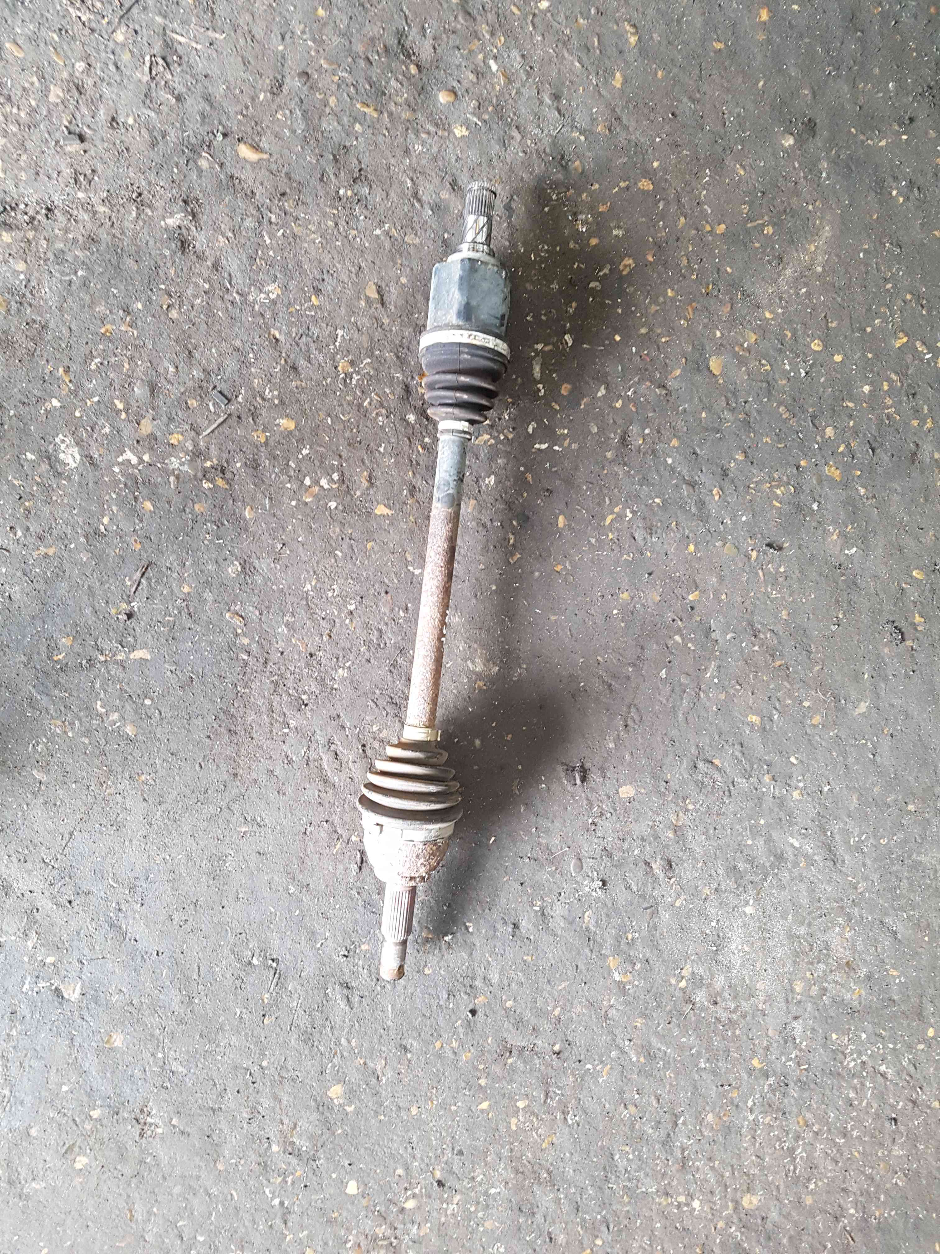 Thumb 2 Nissan Leaf ZE0 2010-2017 NSF Passenger Near Side Driveshaft 