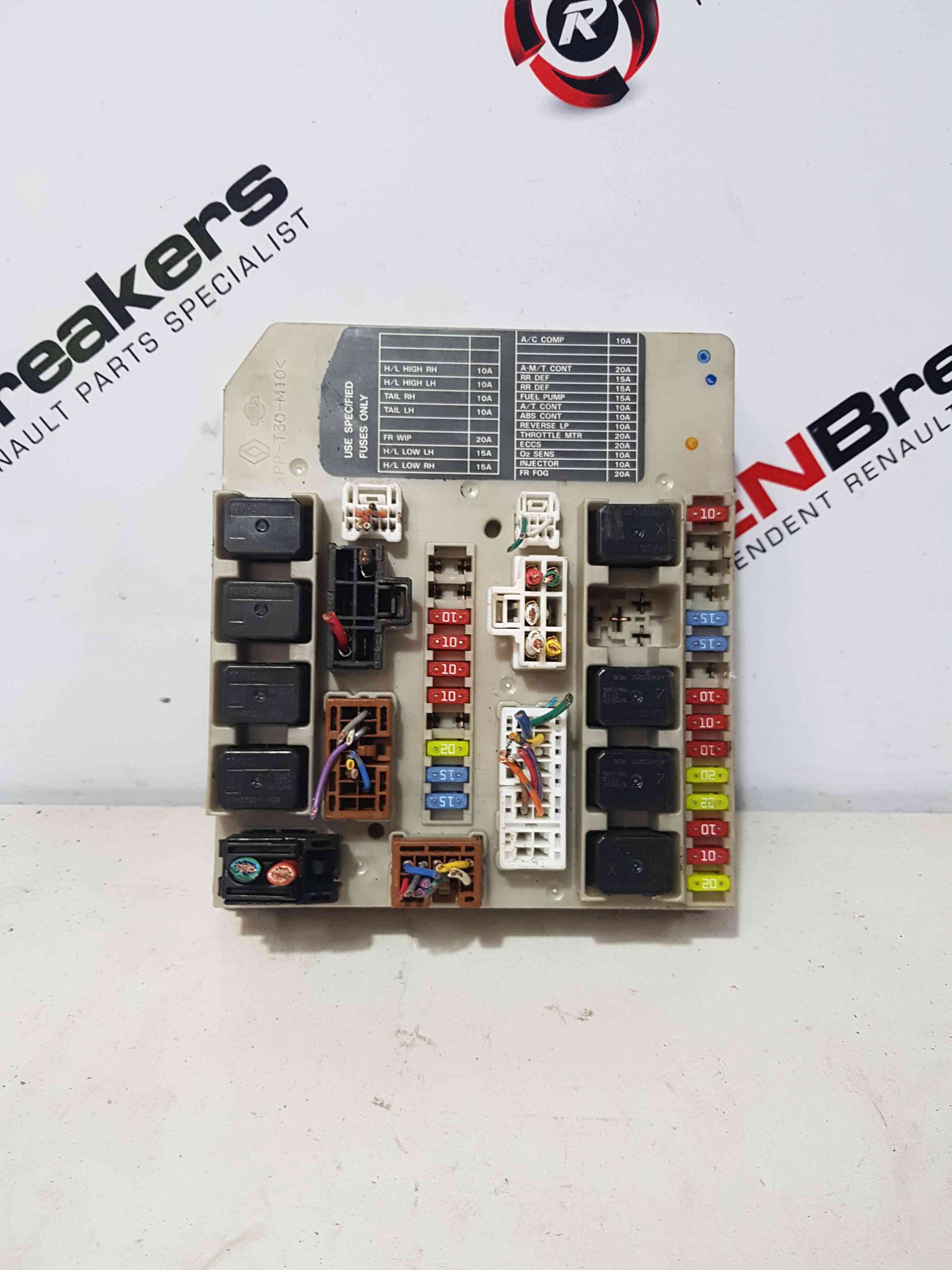 Thumb 8 Nissan Micra 2002-2010 Engine BAY Upc Unit Fuse BOX 1.5 DCI
