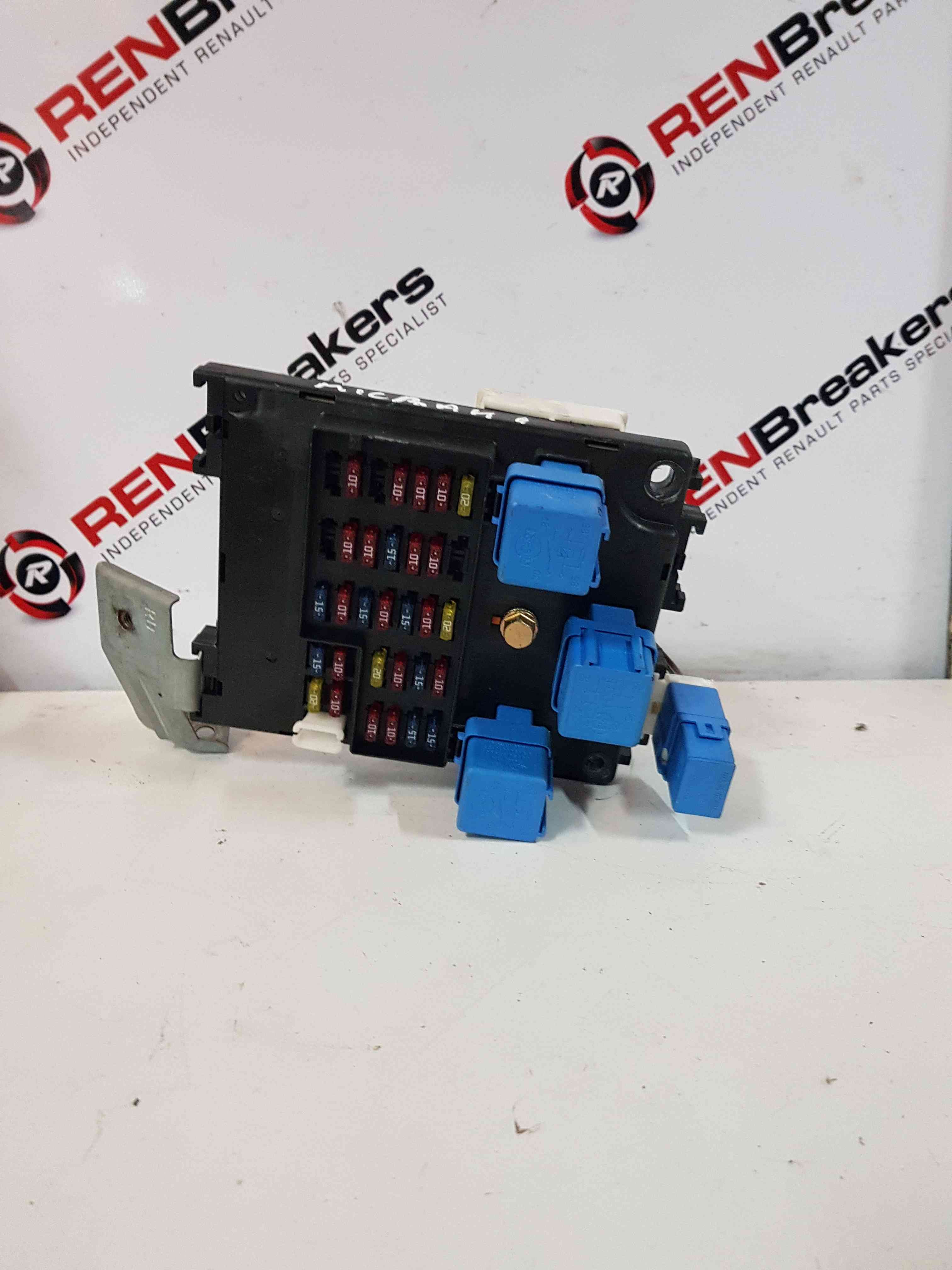 Thumb 8 Nissan Micra K11 1998-2002 1.0 16v Auto Fuse Board  60101F501 
