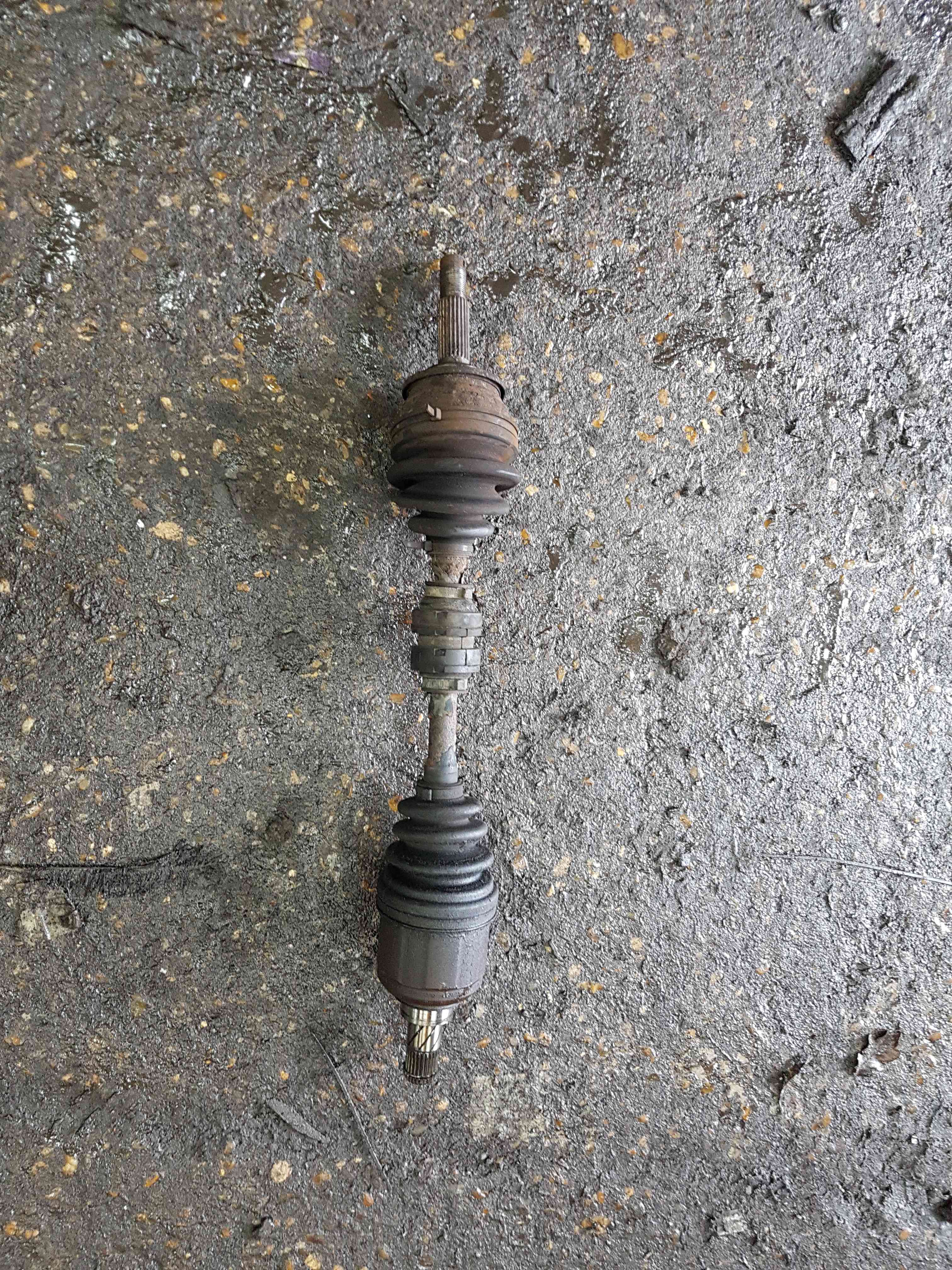 Thumb 3 Nissan Micra K11 1998-2002 1.0 Passenger NSF Front Driveshaft Automatic