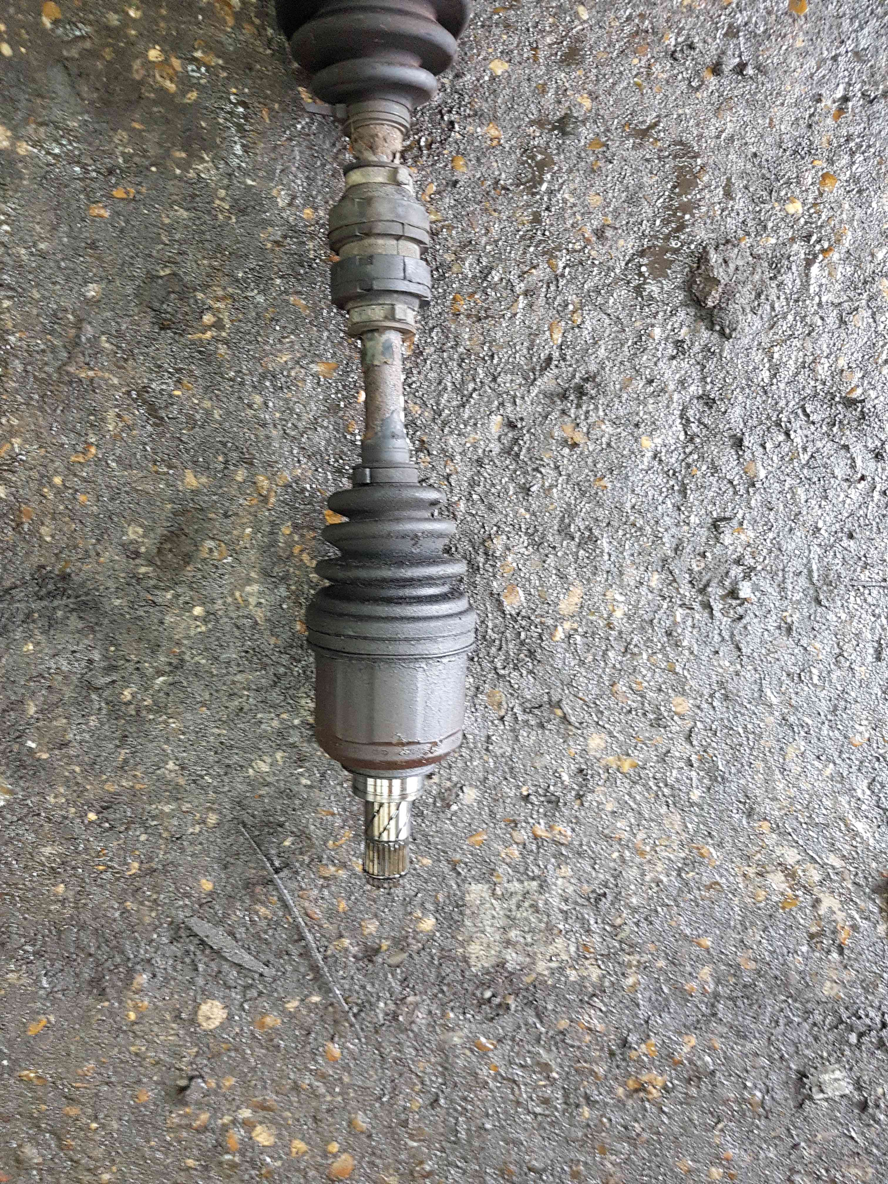 Thumb 4 Nissan Micra K11 1998-2002 1.0 Passenger NSF Front Driveshaft Automatic