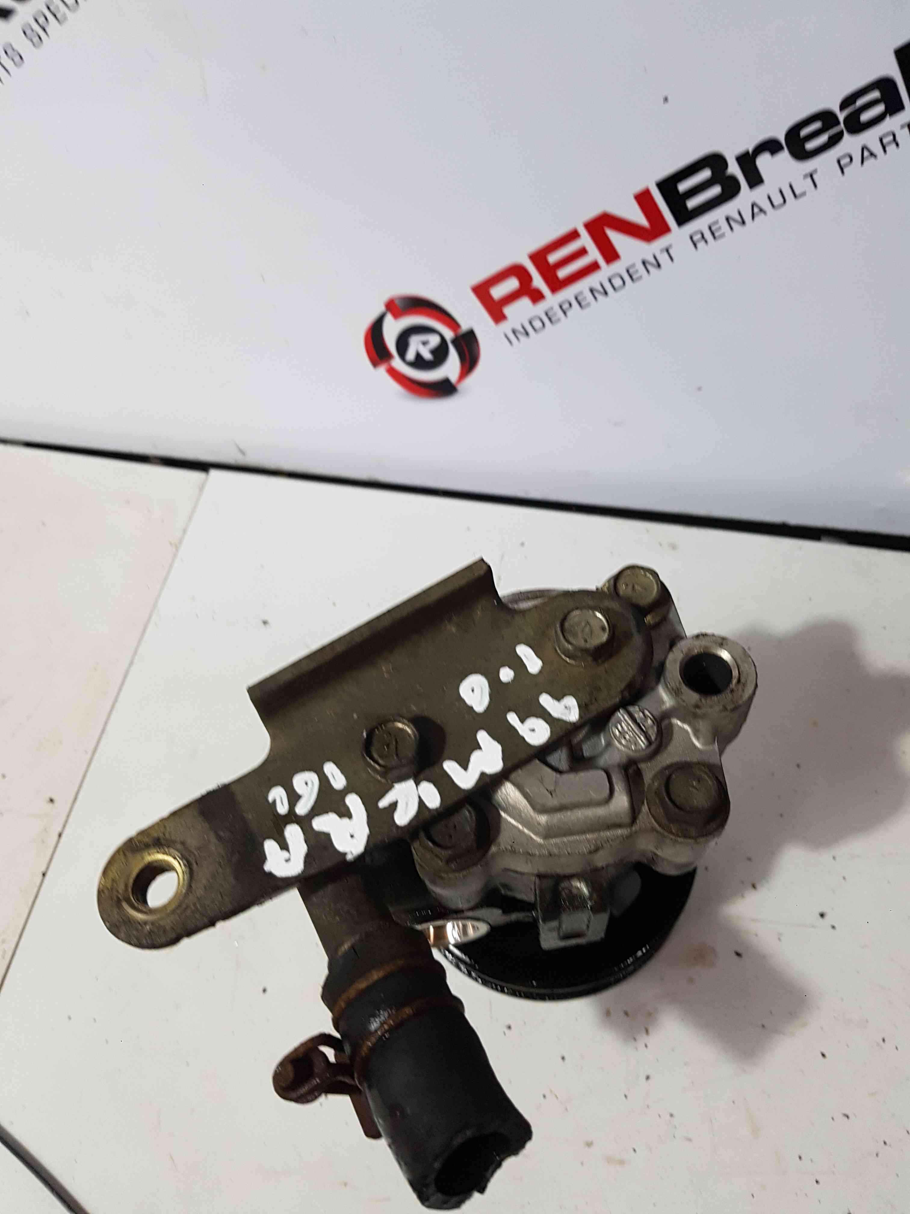 Thumb 3 Nissan Micra K11 1998-2002 1.0 Power Steering Pump