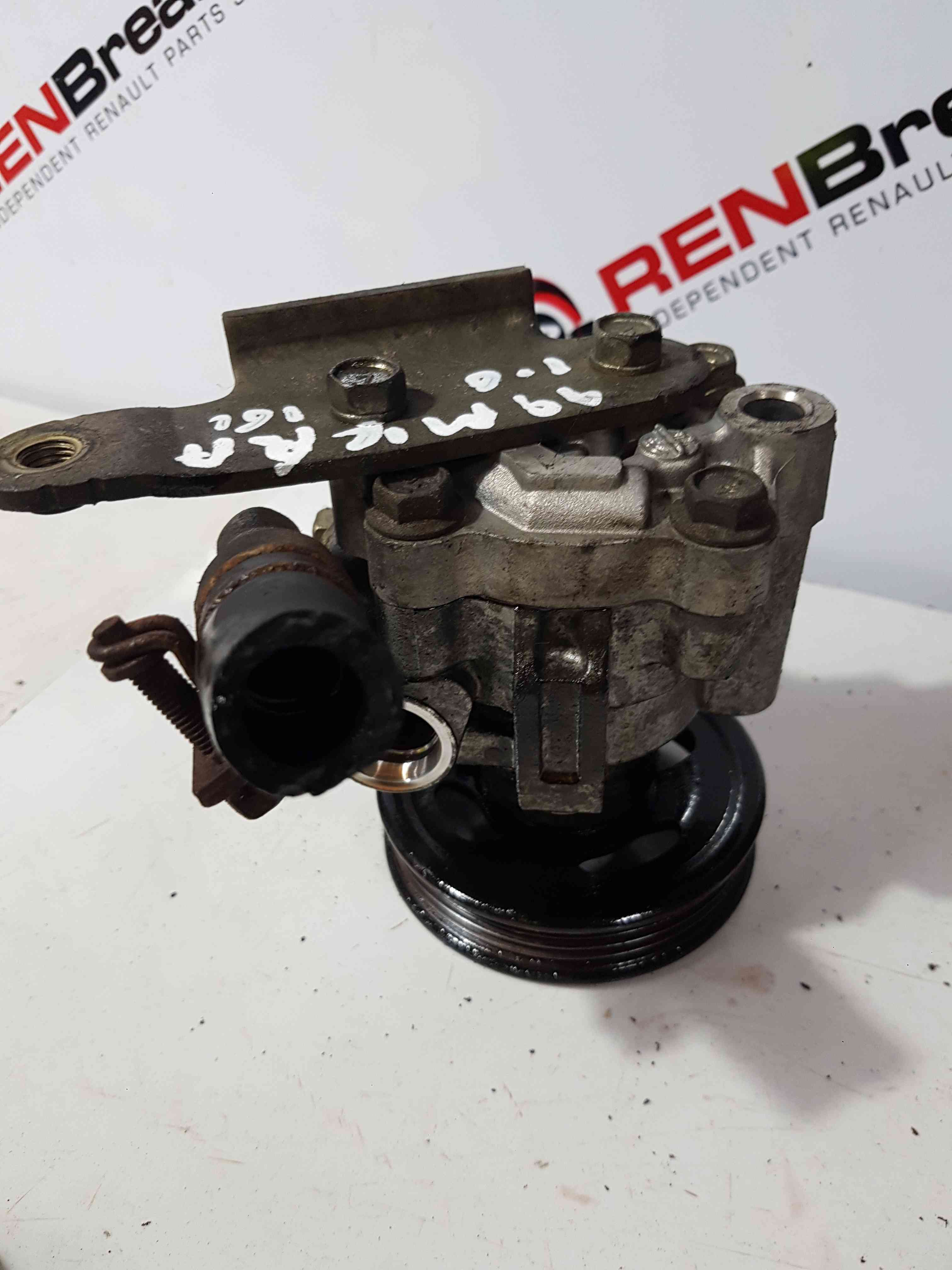 Thumb 4 Nissan Micra K11 1998-2002 1.0 Power Steering Pump