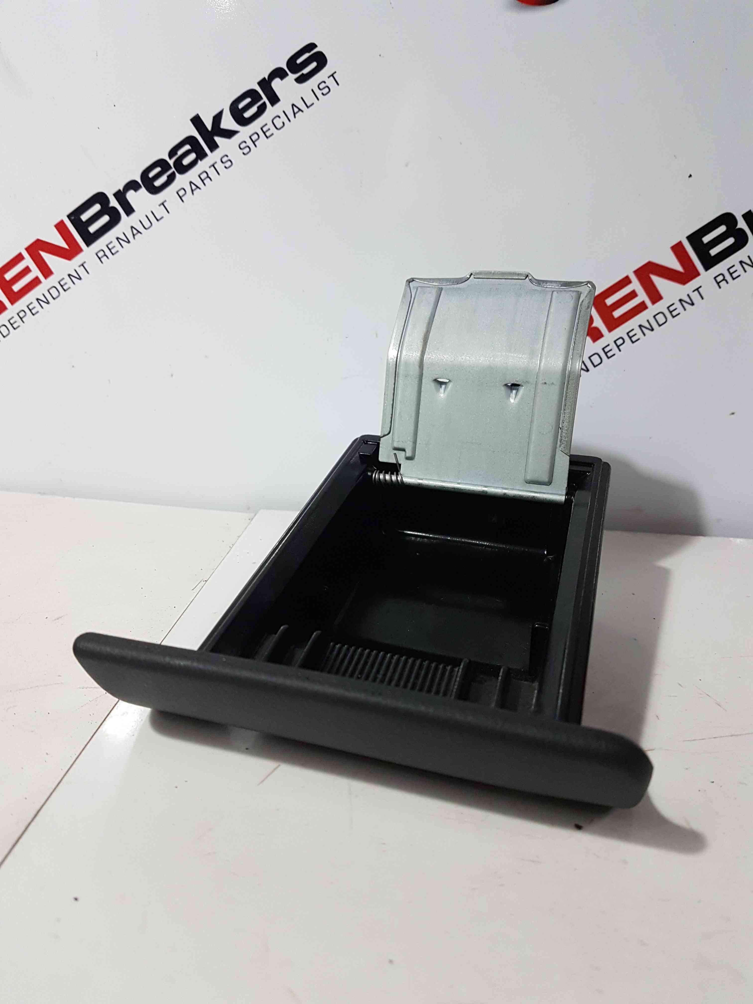 Thumb 2 Nissan Micra K11 1998-2002 Ashtray Compartment