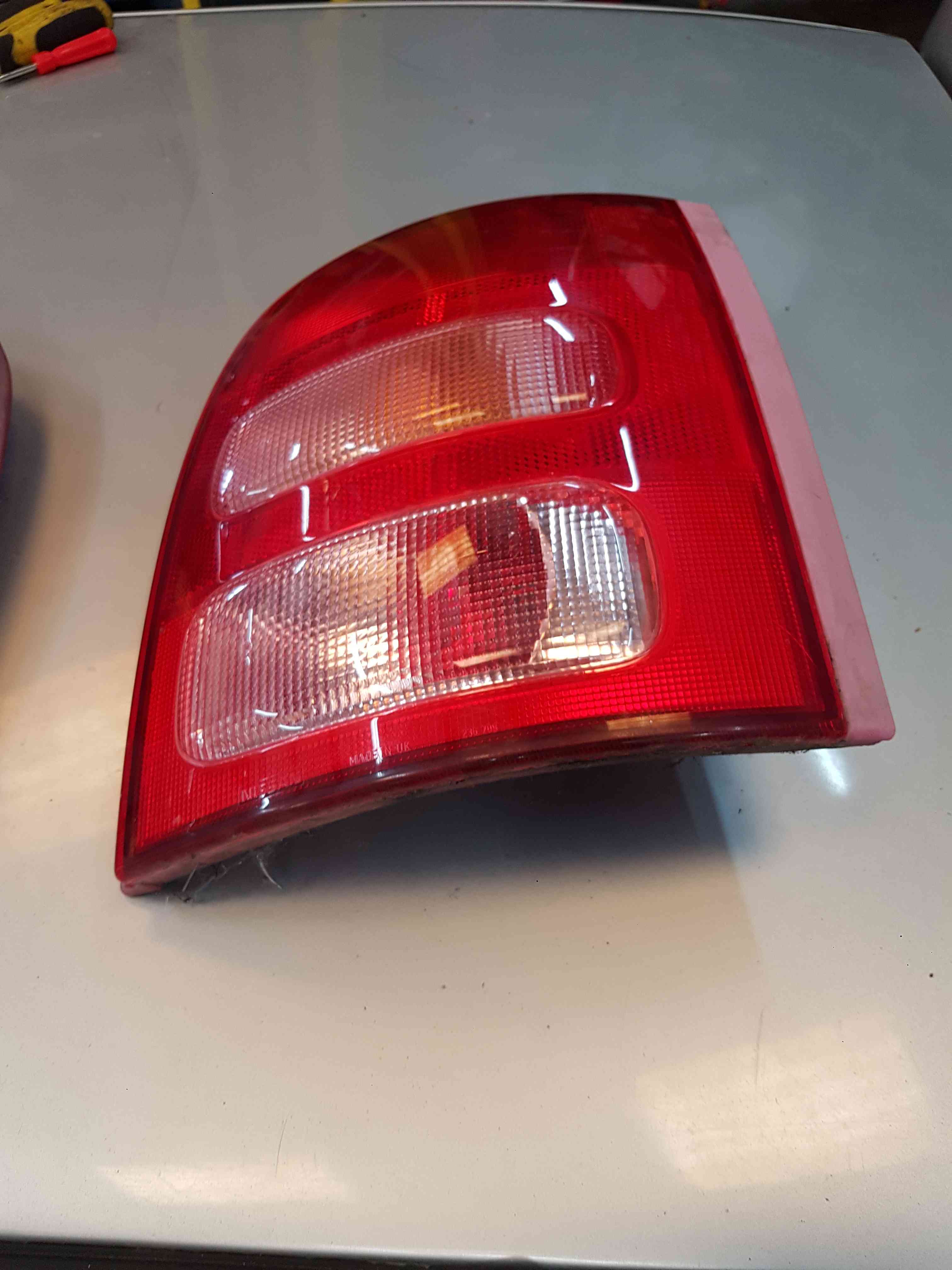 Thumb 5 Nissan Micra K11 1998-2002 Drivers OSR Rear Light