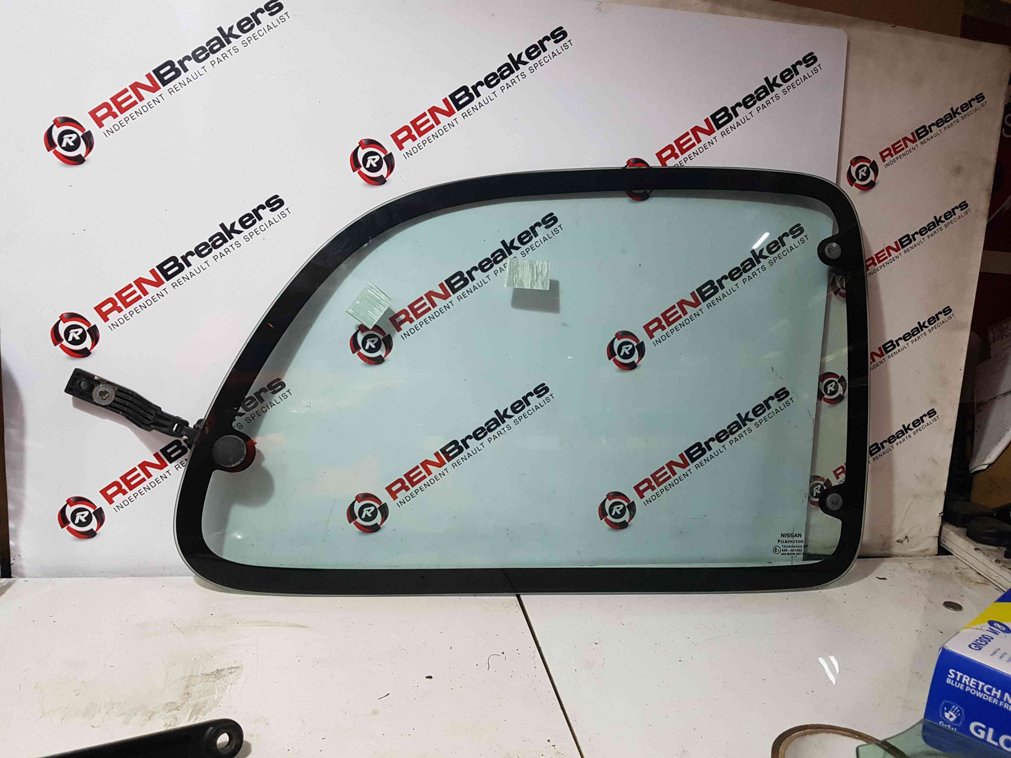 Thumb 4 Nissan Micra K11 1998-2002 Drivers OSR Rear Window Glass 3Dr 3 door