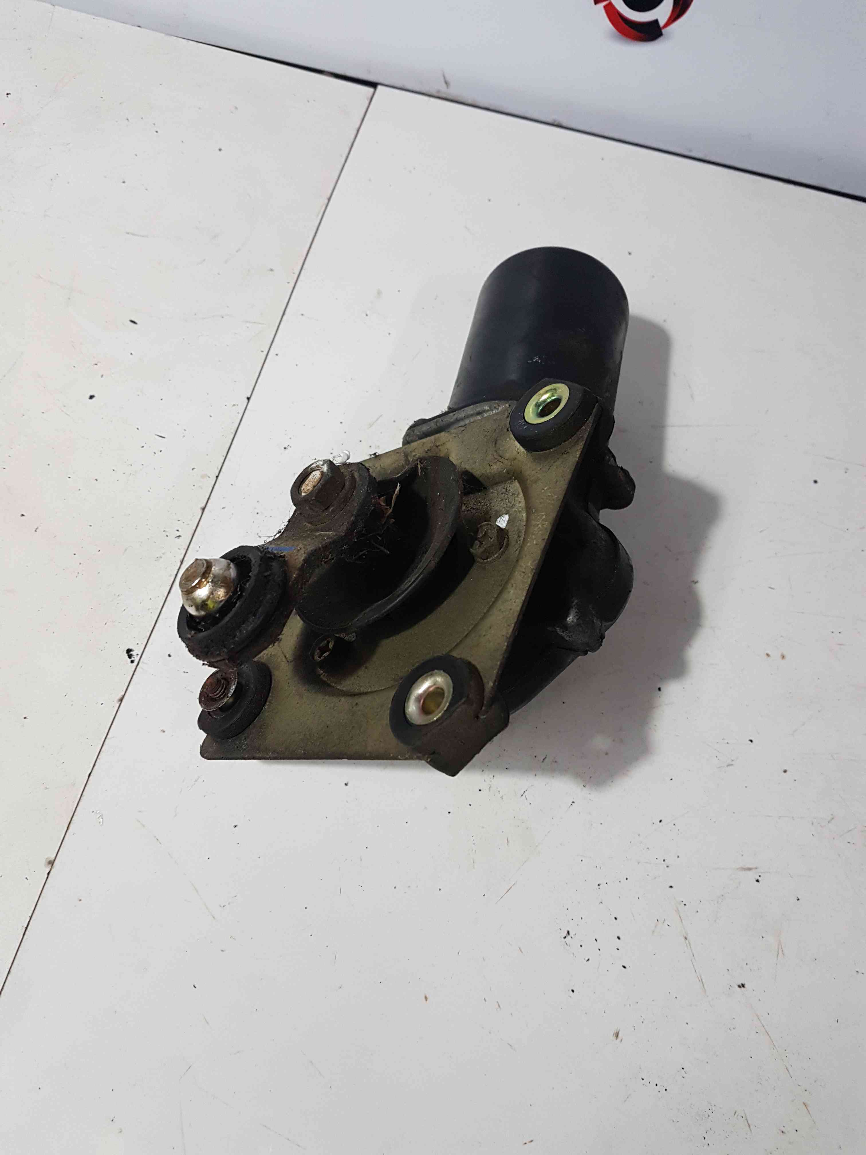 Thumb 5 Nissan Micra K11 1998-2002 Front Wiper Motor 2881041B15