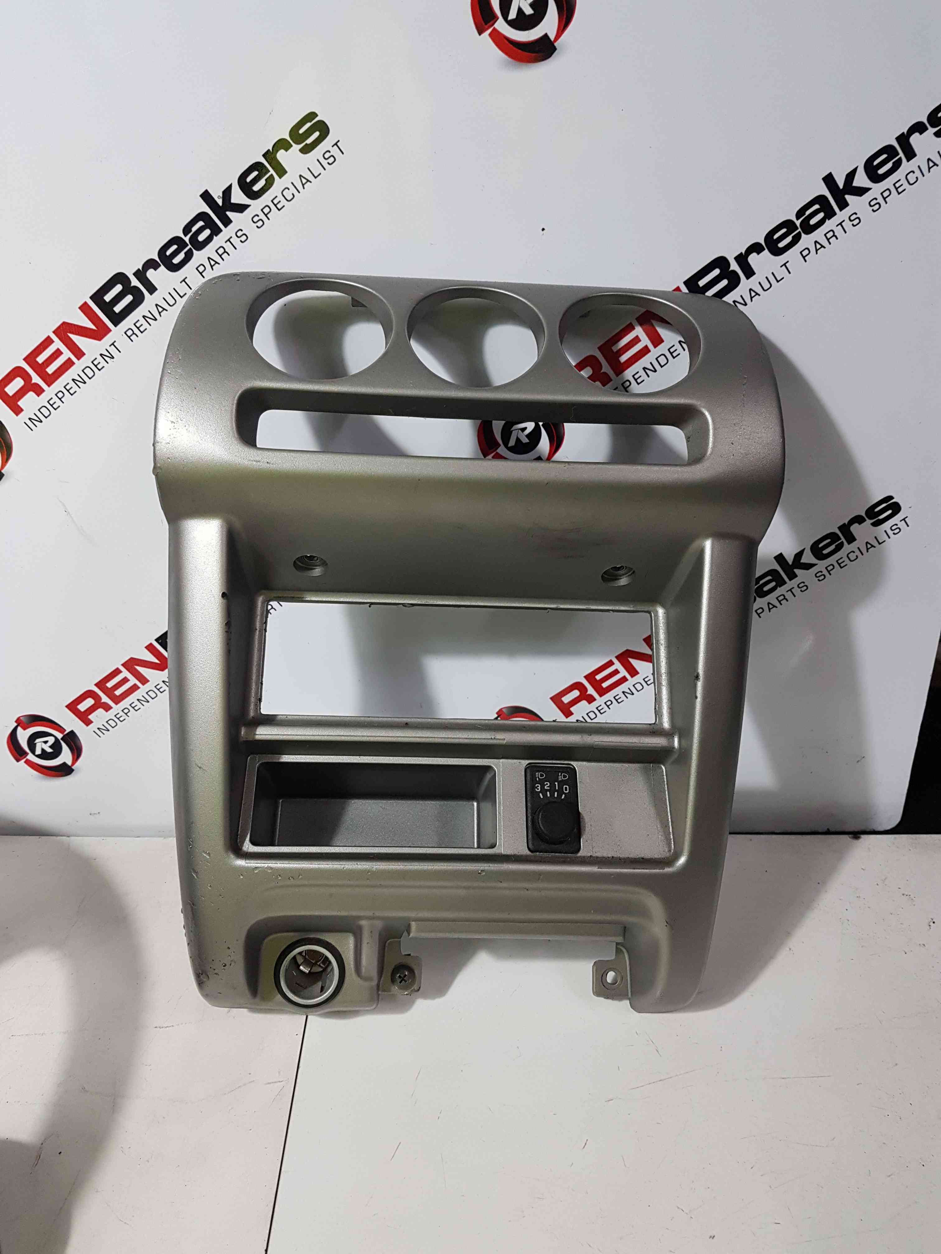 Thumb 2 Nissan Micra K11 1998-2002 Heater Controls Centre Surround Silver Trim