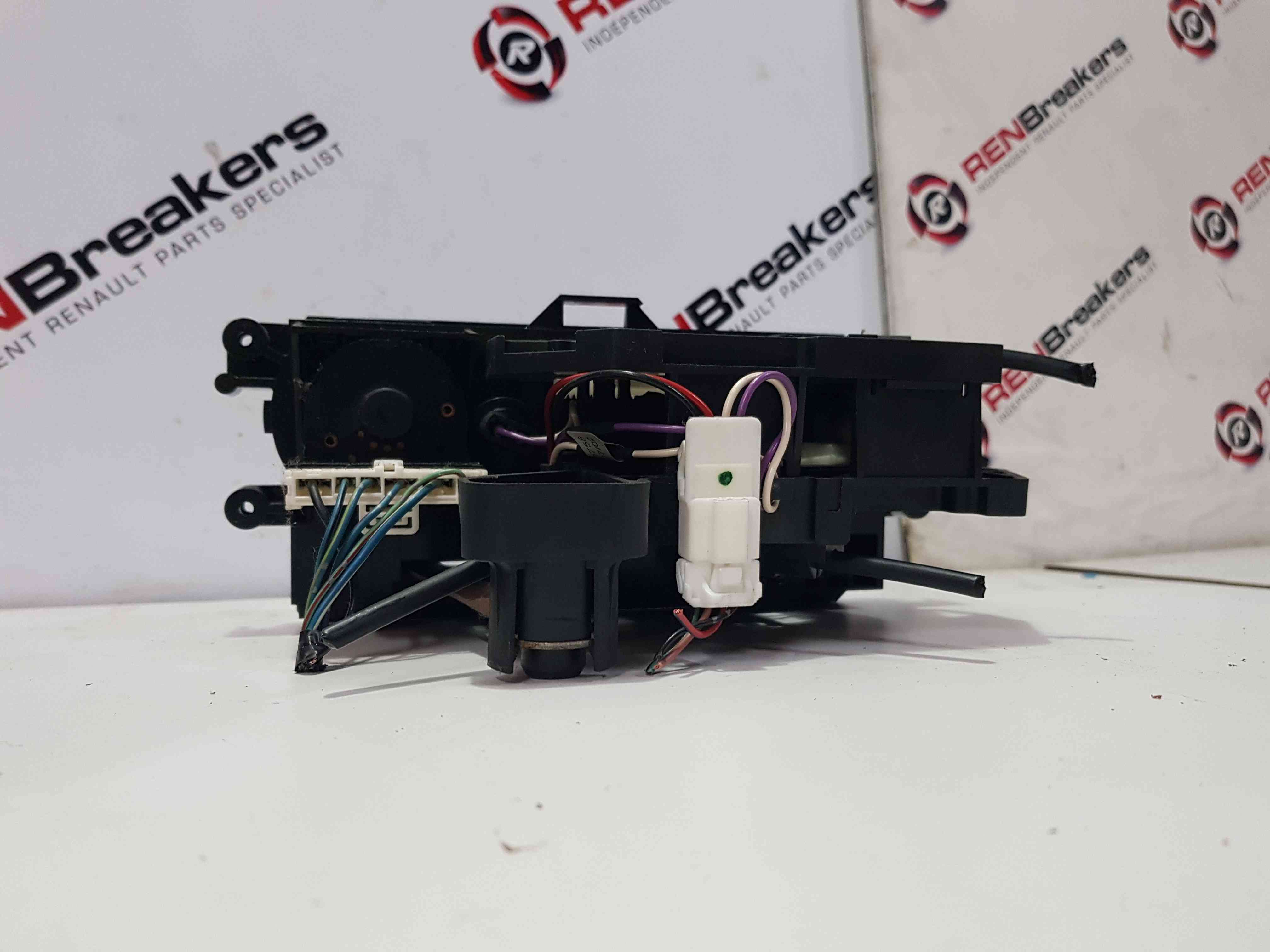 Thumb 3 Nissan Micra K11 1998-2002 Heater Controls Dials Switch Panel