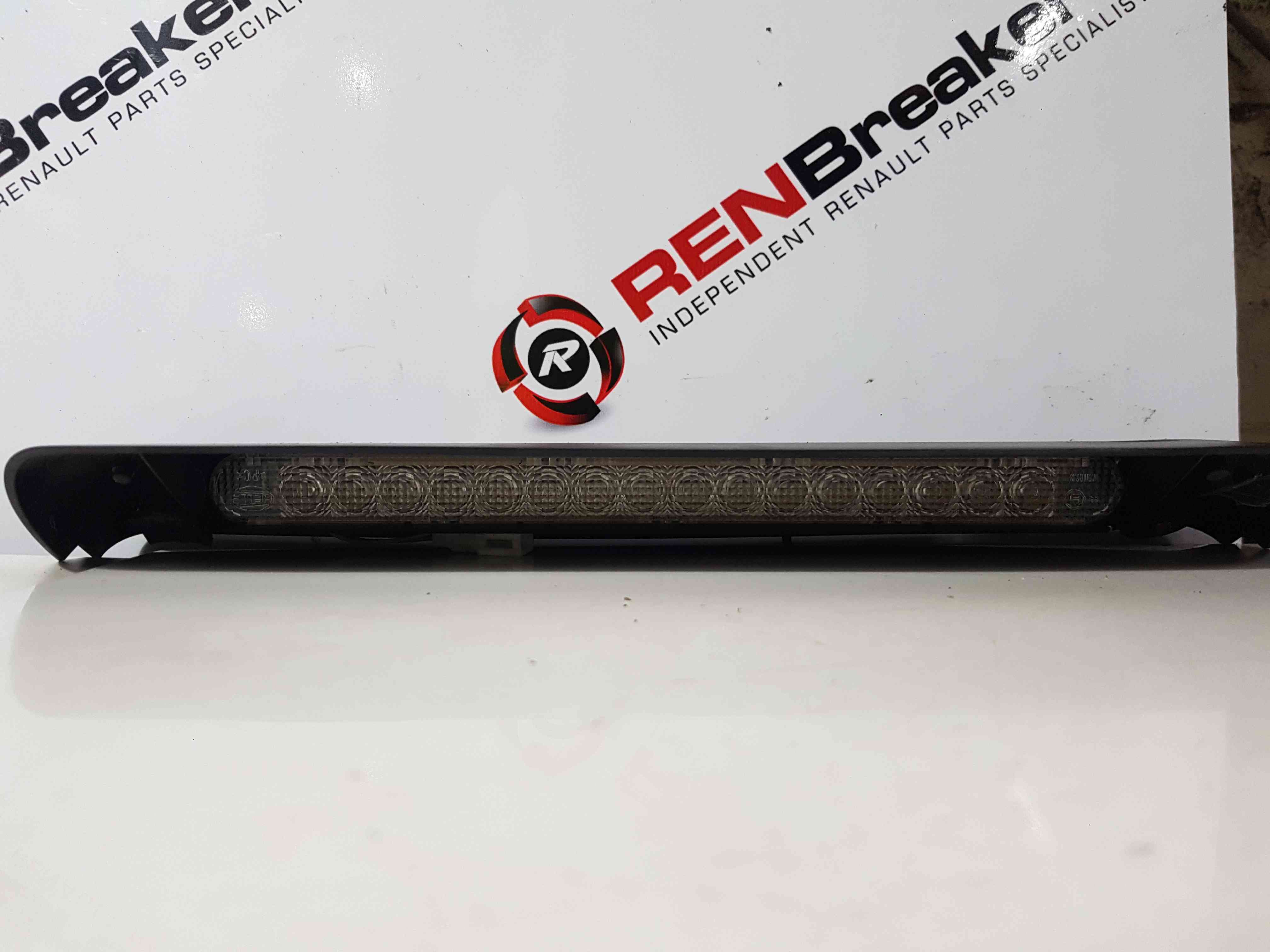 Thumb 3 Nissan Micra K11 1998-2002 High Level Brake Light