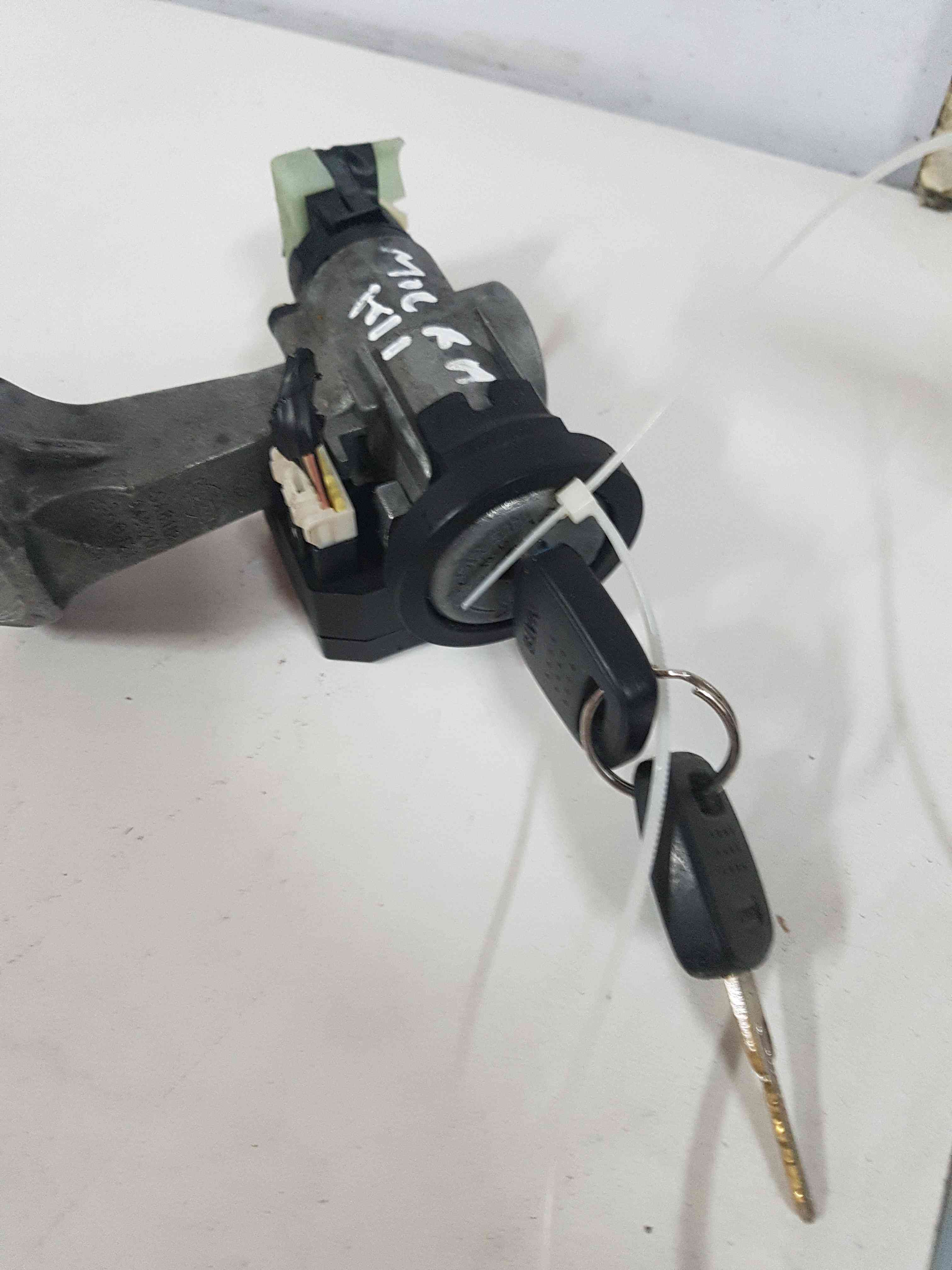 Thumb 5 Nissan Micra K11 1998-2002 Ignition Barrel + 2 Keys 28590C9902
