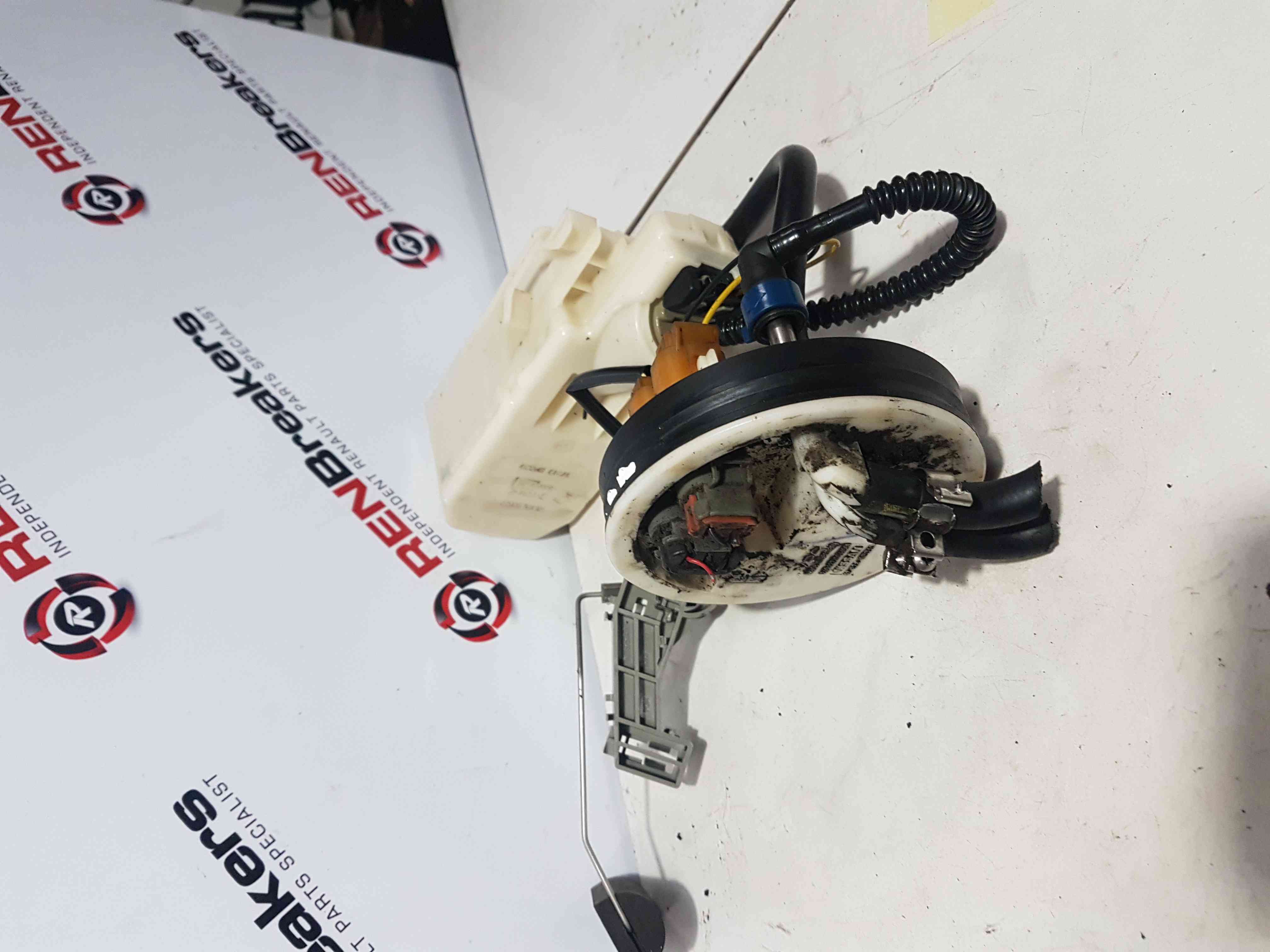 Thumb 8 Nissan Micra K11 1998-2002 1.0 In Tank Fuel Sender Lifter 17278Apo10