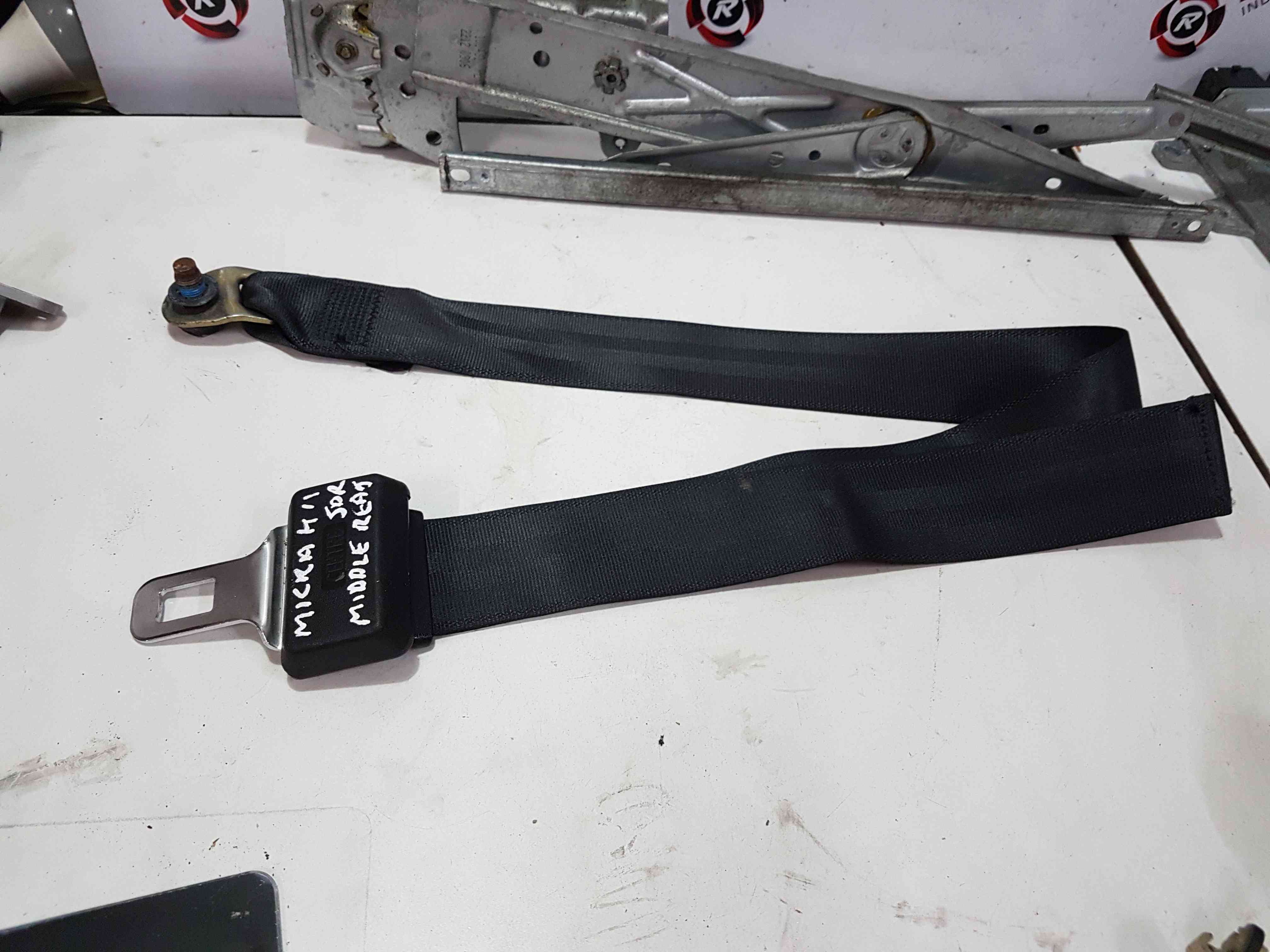 Thumb 4 Nissan Micra K11 1998-2002 Middle Rear Seat Belt