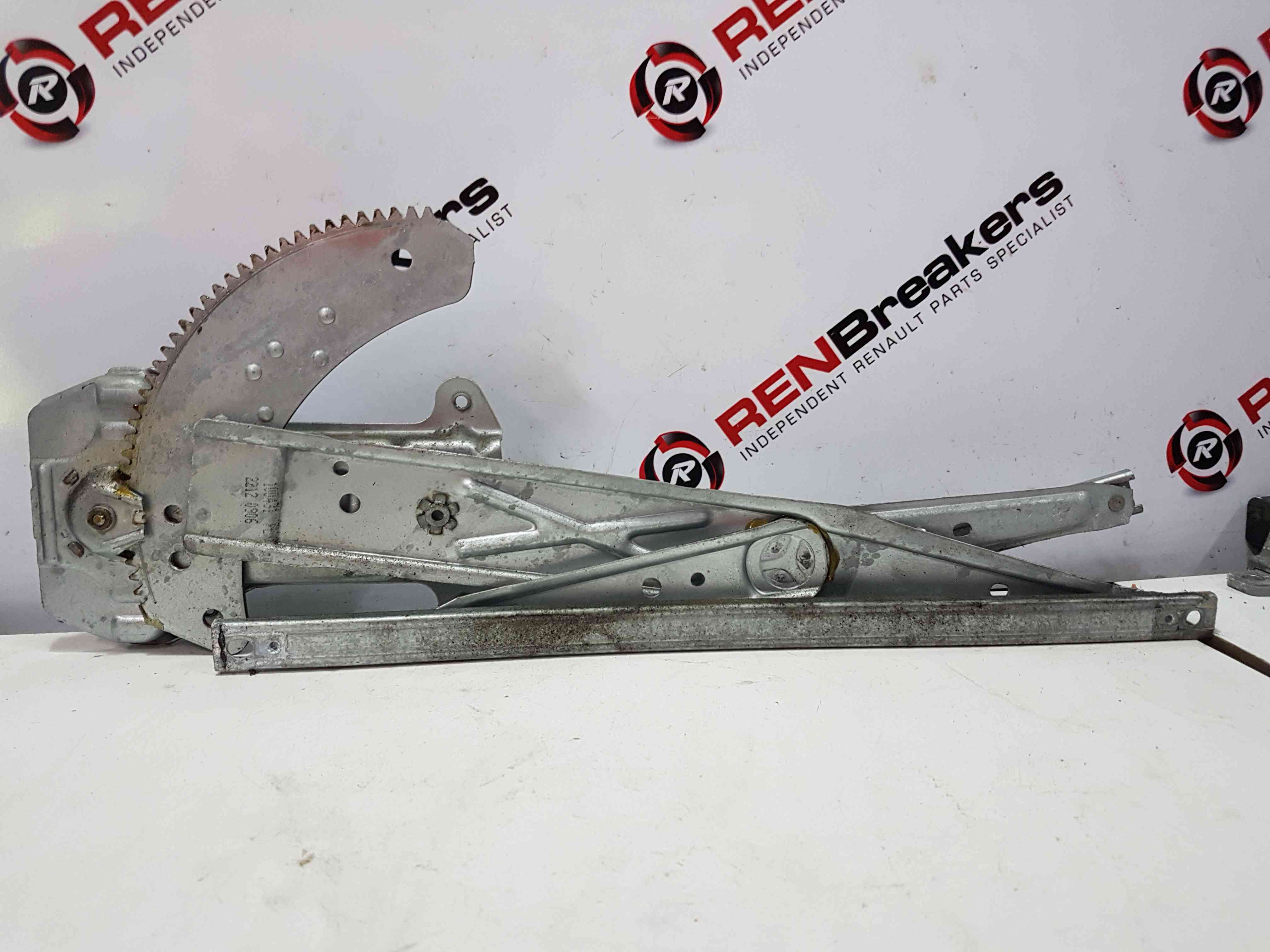 Thumb 7 Nissan Micra K11 1998-2002 Passener NSF Front Window Regulator 5 Door